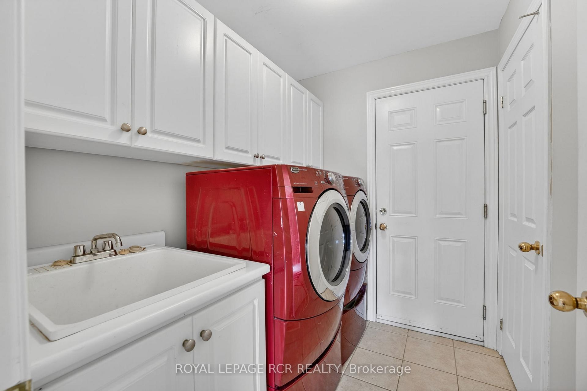 Photo 28 of 71 Elmwood Avenue, Brock, Beaverton — HOMEH