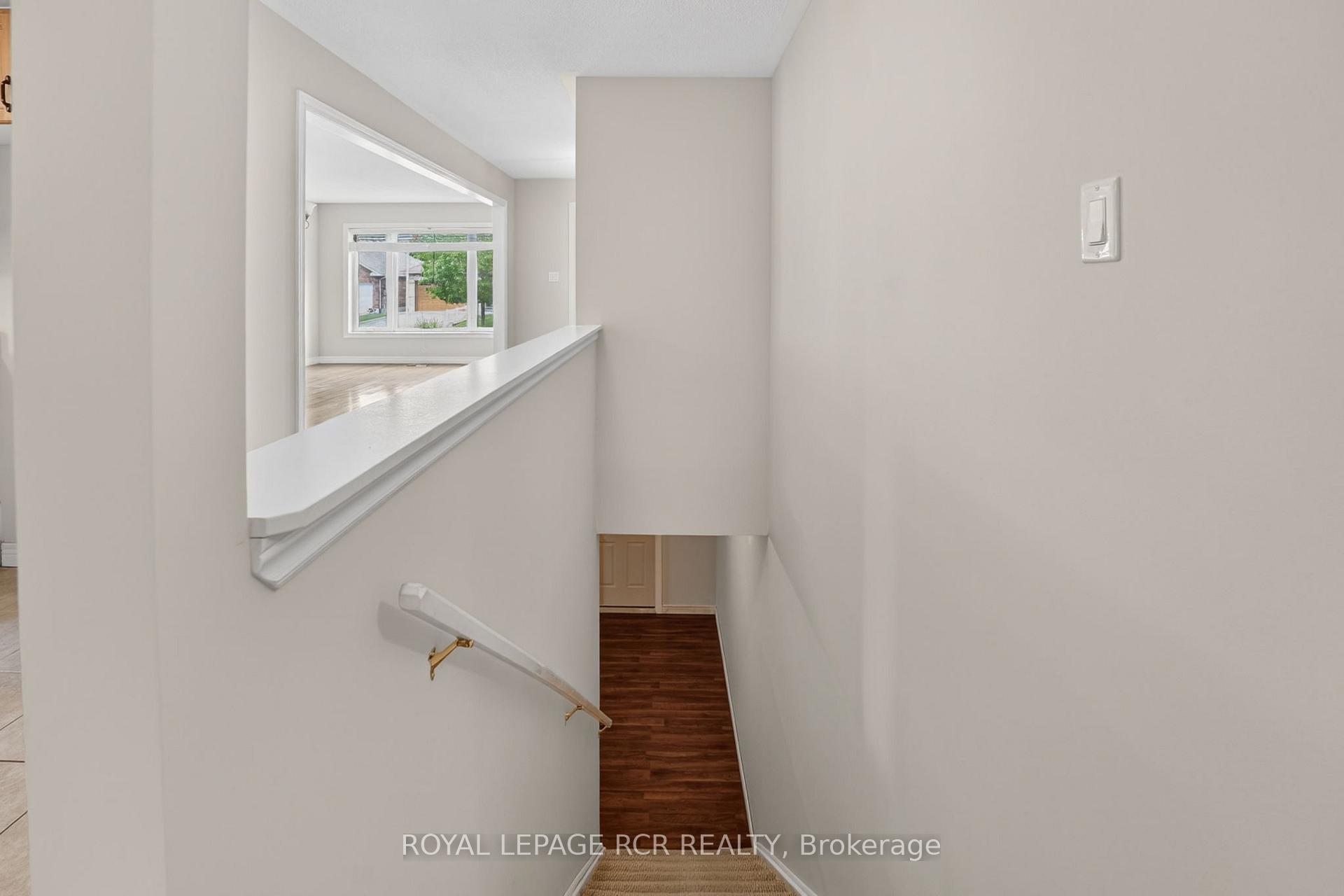 Photo 29 of 71 Elmwood Avenue, Brock, Beaverton — HOMEH