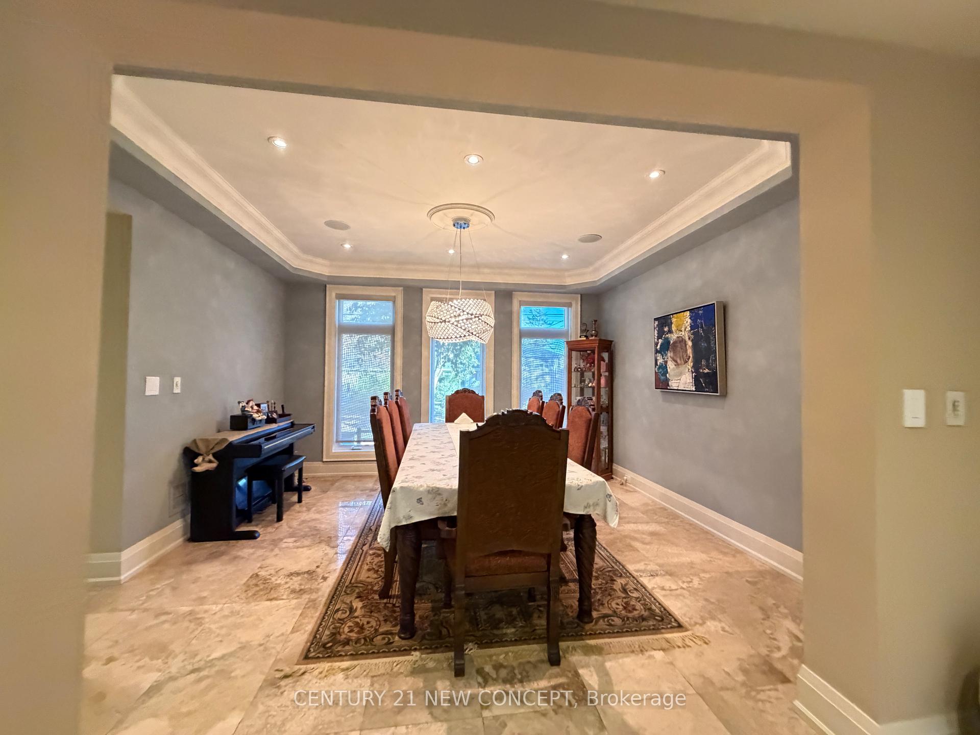 Photo 28 of 1 Lissom Crescent, North York, Newtonbrook West — HOMEH