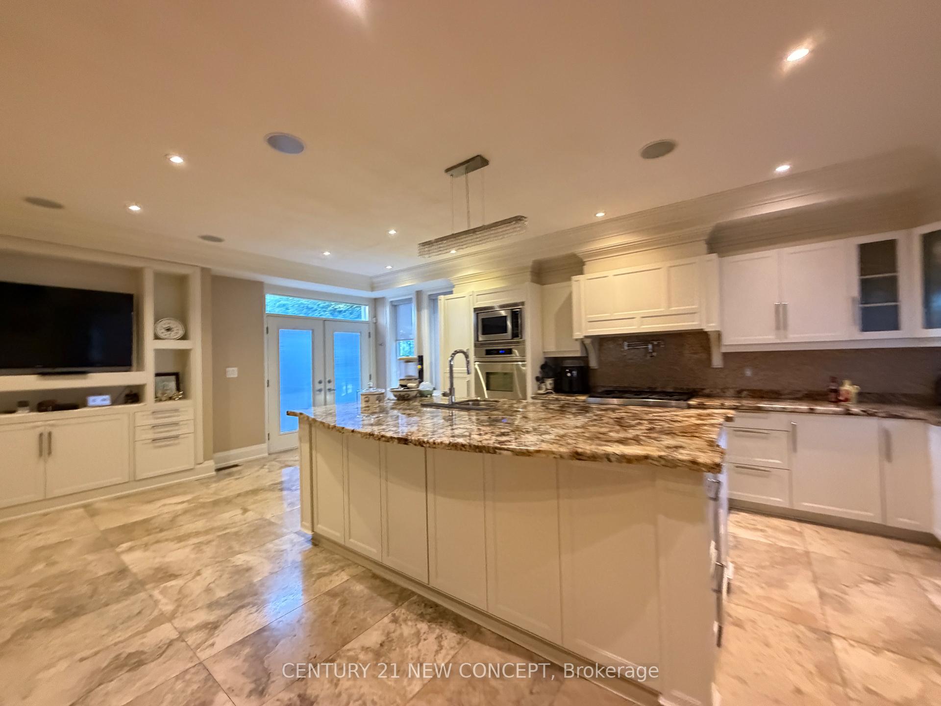 Photo 39 of 1 Lissom Crescent, North York, Newtonbrook West — HOMEH