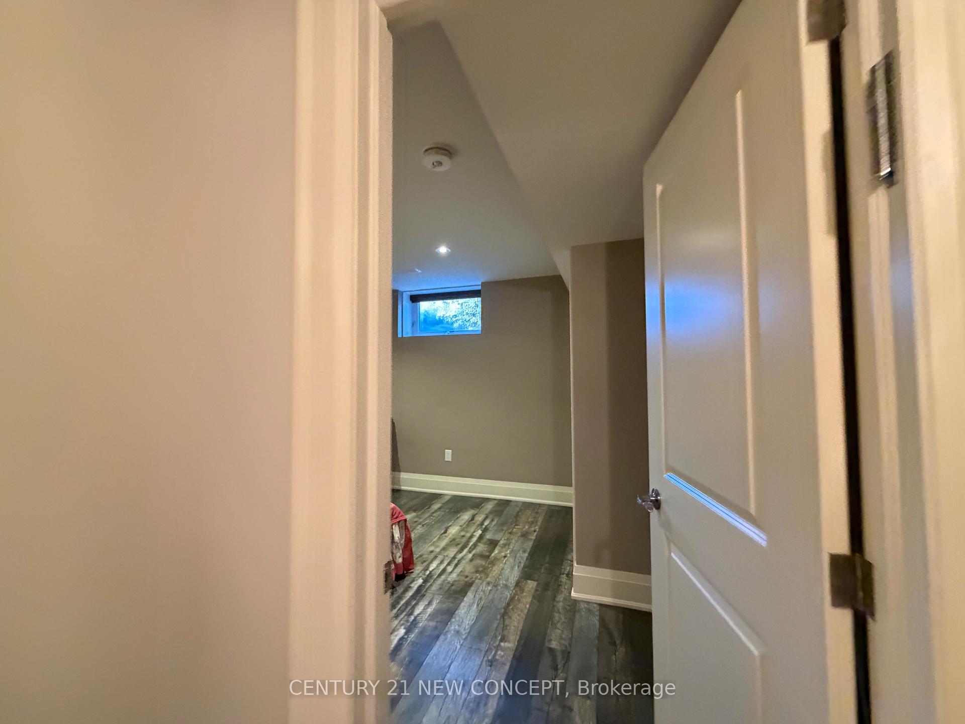 Photo 47 of 1 Lissom Crescent, North York, Newtonbrook West — HOMEH