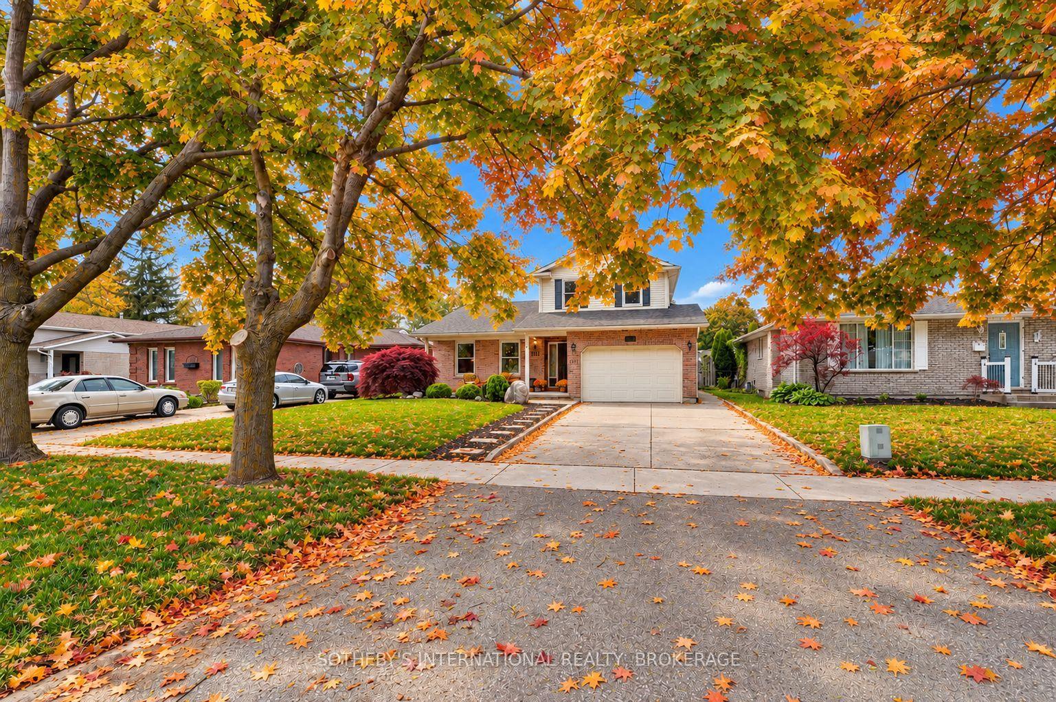 Photo 6 of 311 Main Street, St. Catharines, Port Dalhousie — HOMEH