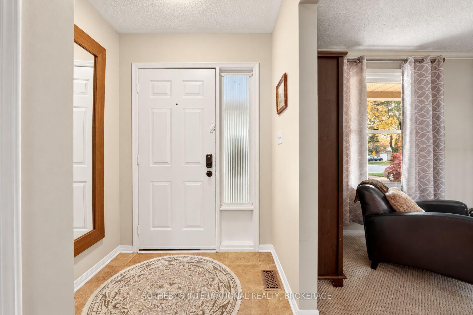 Photo 8 of 311 Main Street, St. Catharines, Port Dalhousie — HOMEH