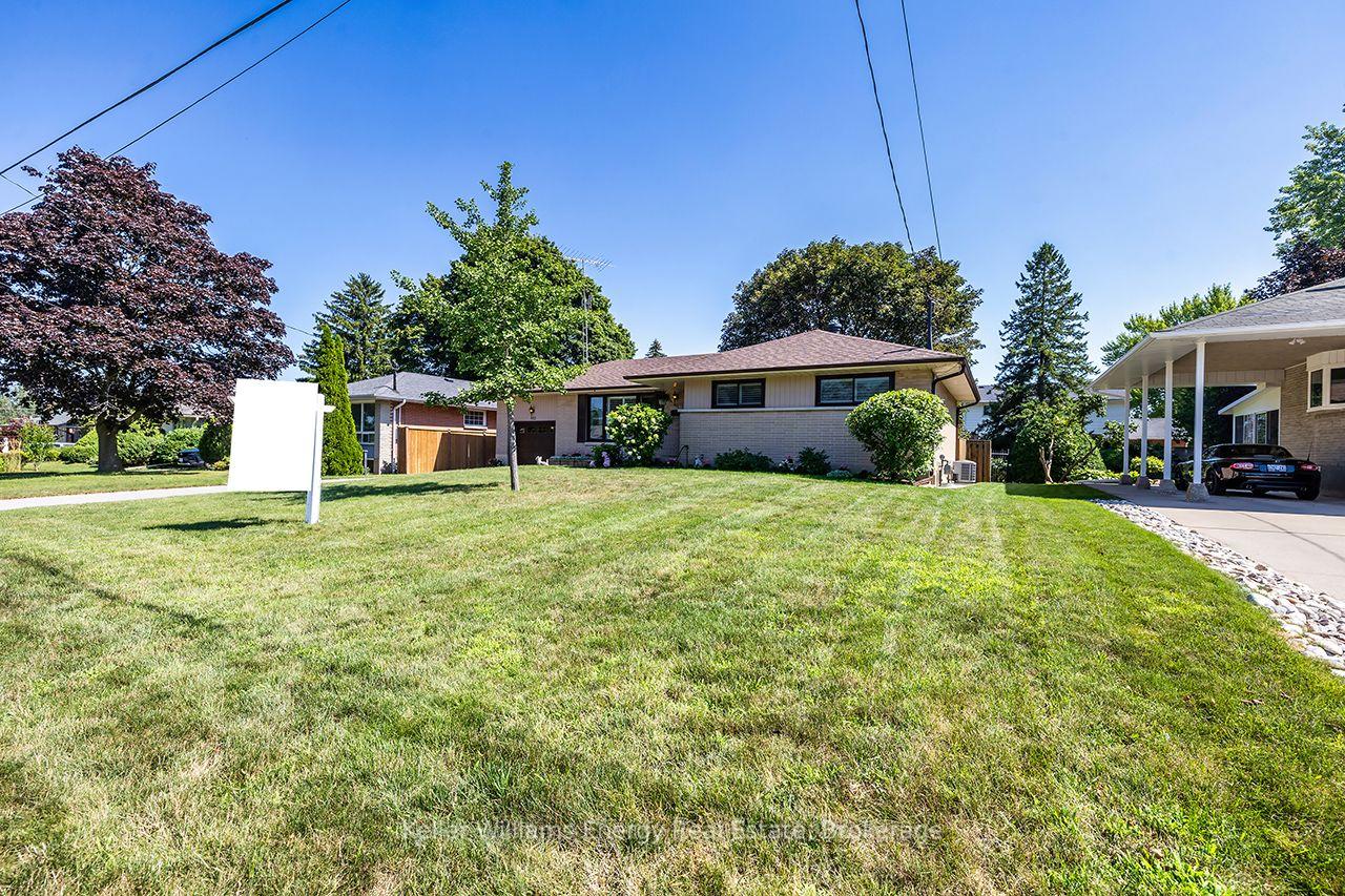 Photo 4 of 403 Rossmount Avenue, Oshawa, Northglen — HOMEH