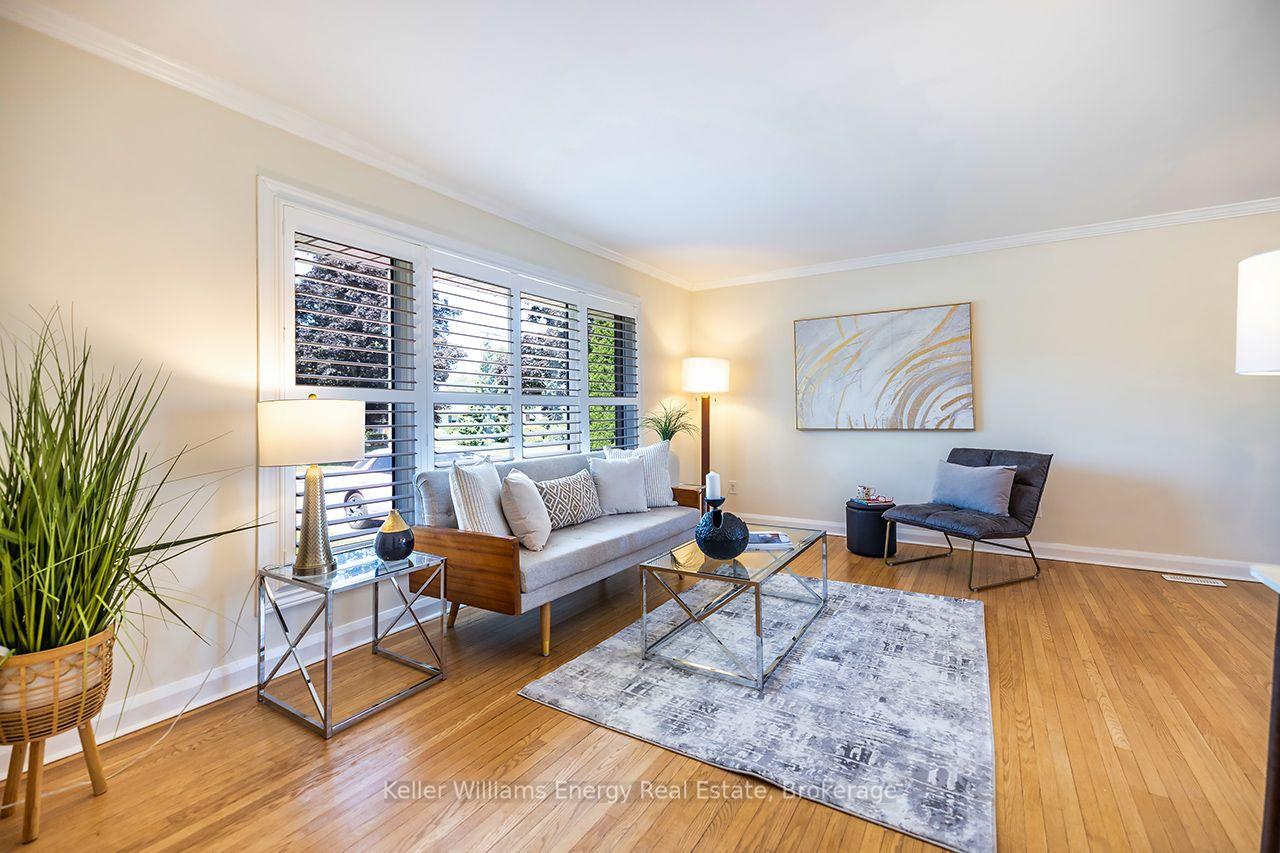 Photo 5 of 403 Rossmount Avenue, Oshawa, Northglen — HOMEH