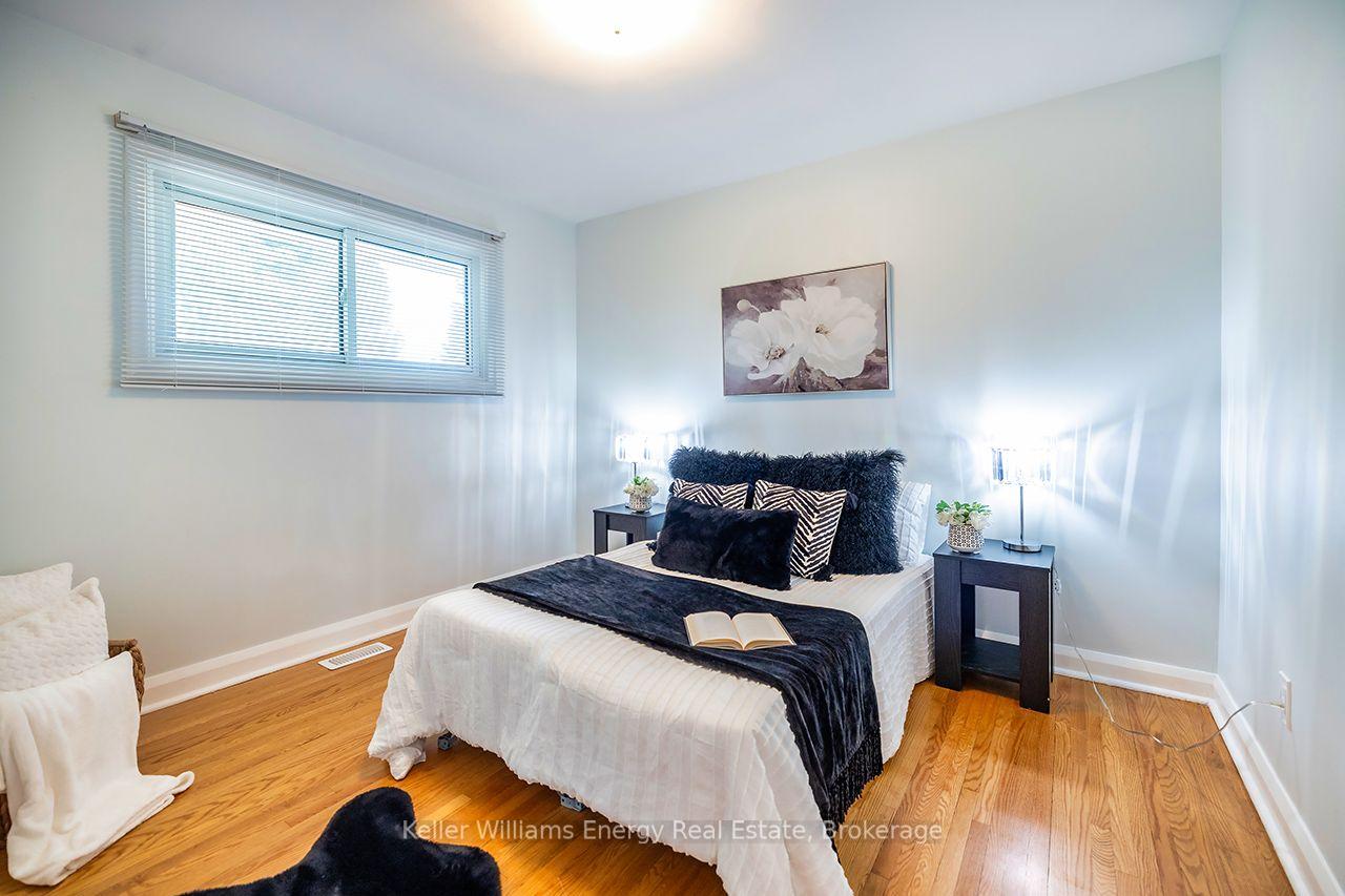 Photo 19 of 403 Rossmount Avenue, Oshawa, Northglen — HOMEH