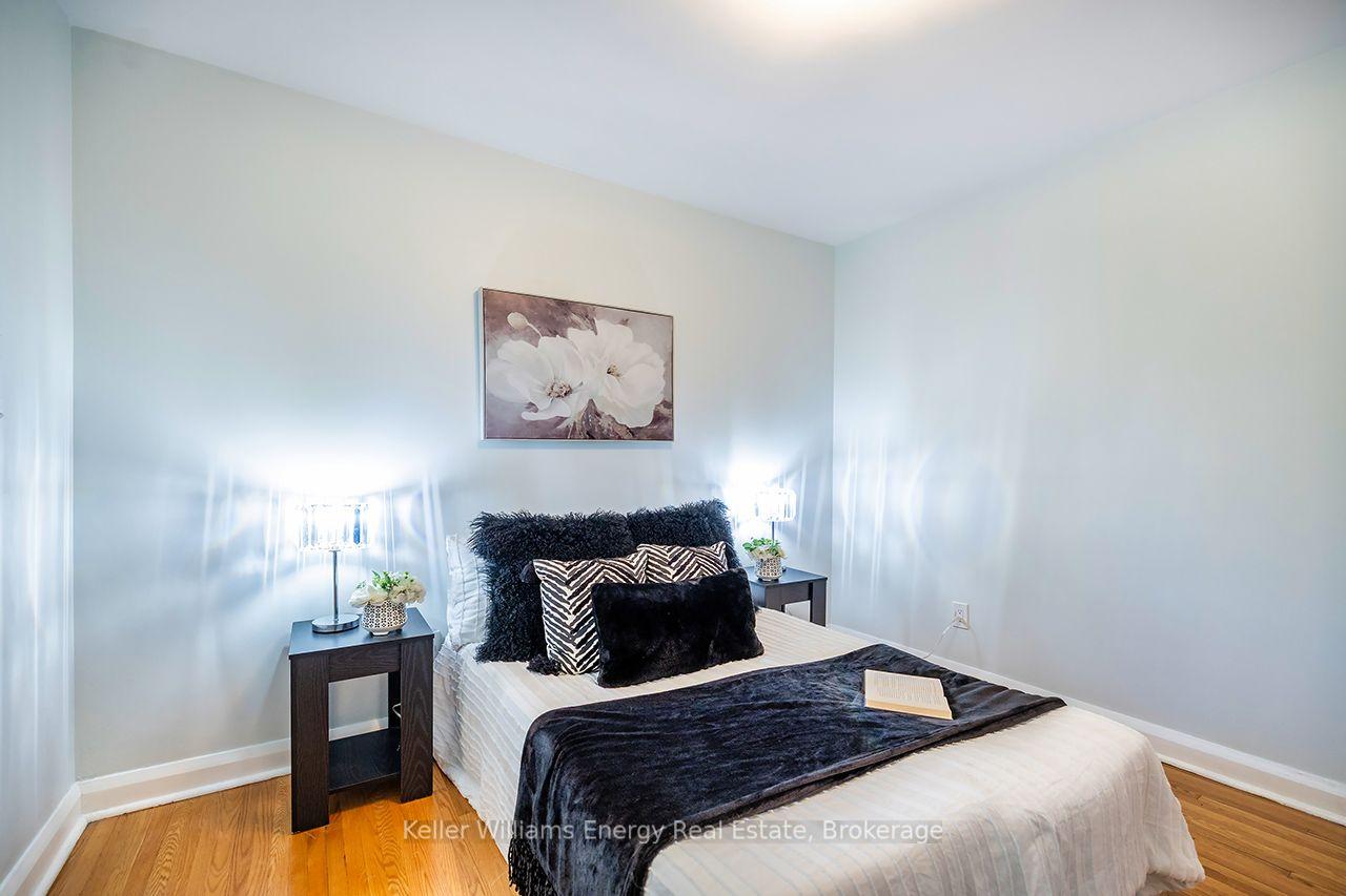 Photo 20 of 403 Rossmount Avenue, Oshawa, Northglen — HOMEH