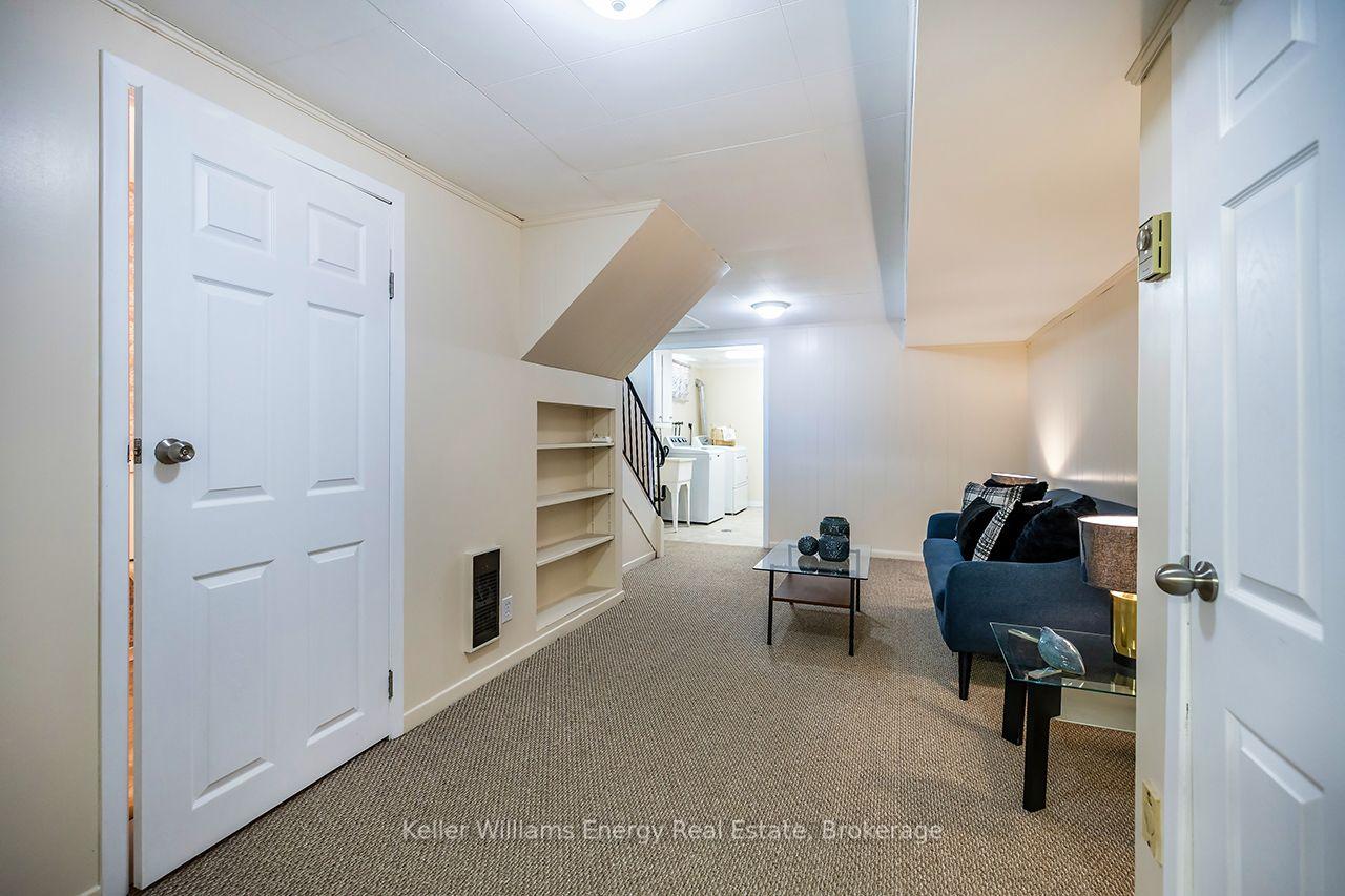 Photo 25 of 403 Rossmount Avenue, Oshawa, Northglen — HOMEH