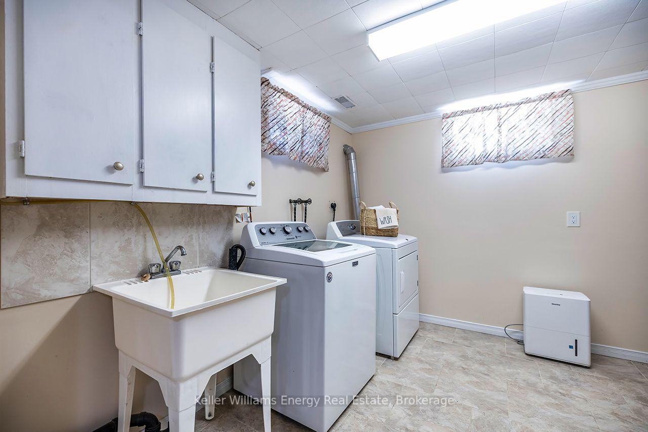 Photo 31 of 403 Rossmount Avenue, Oshawa, Northglen — HOMEH