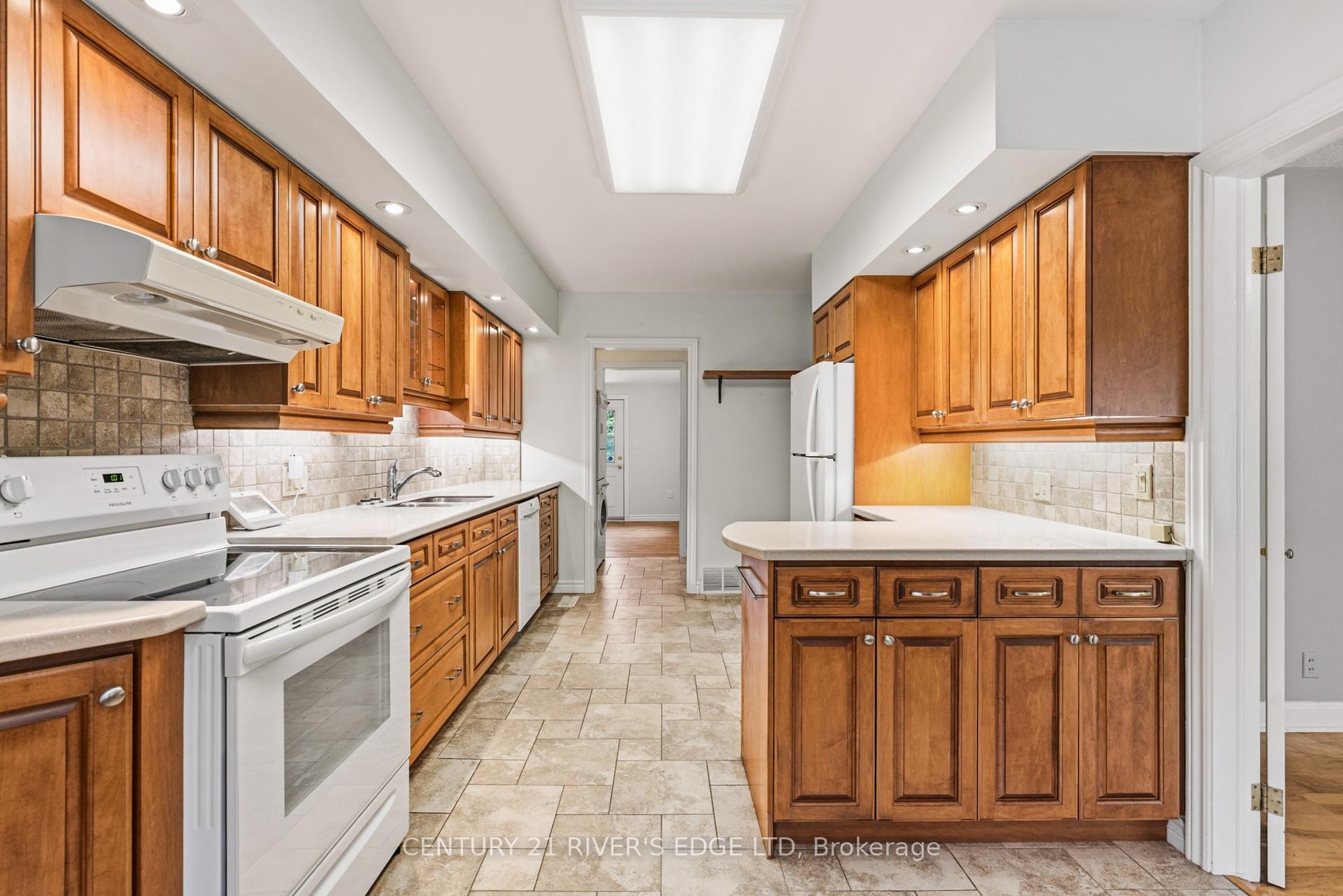 Photo 14 of 67 North Augusta Road, Brockville, Brockville — HOMEH