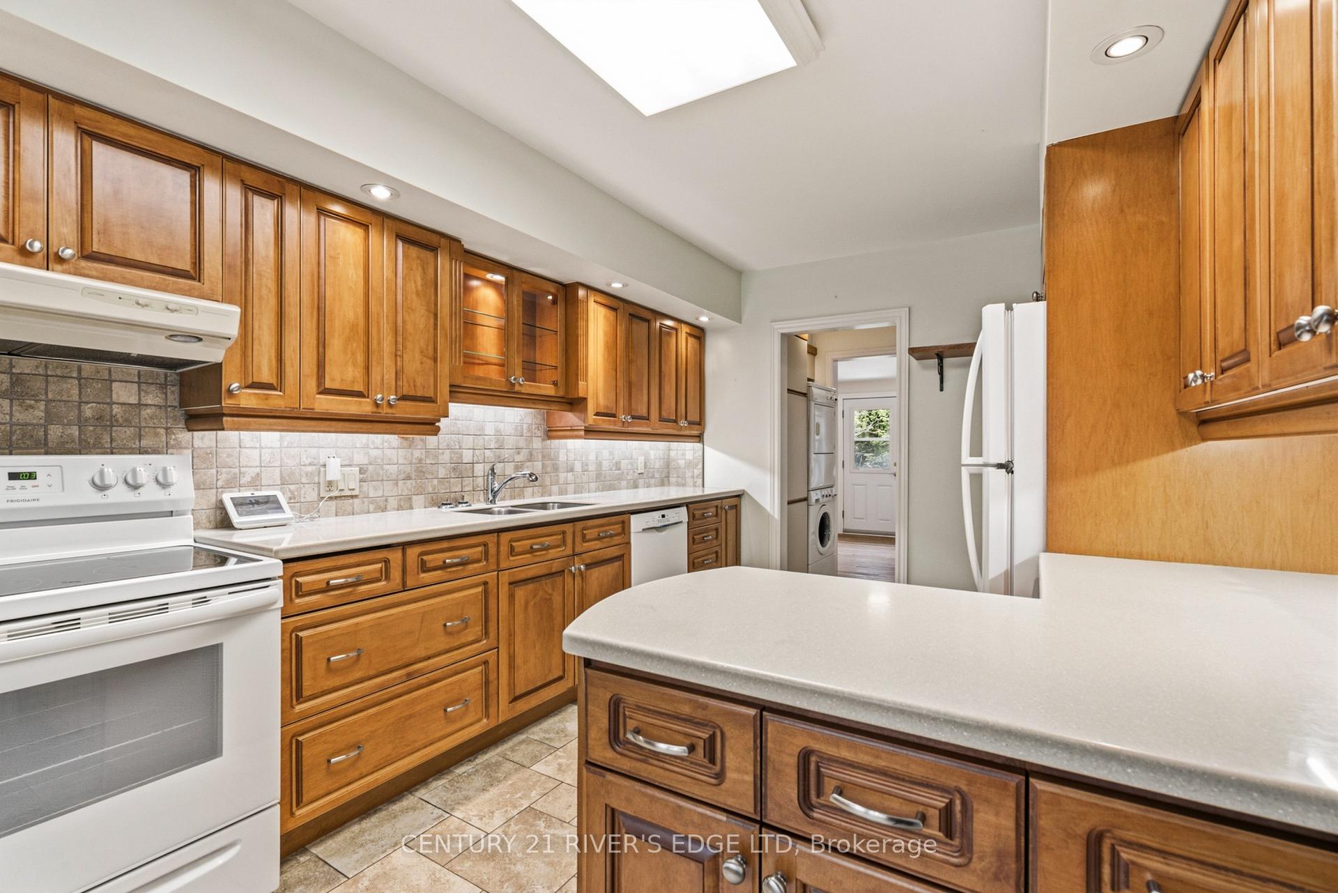 Photo 17 of 67 North Augusta Road, Brockville, Brockville — HOMEH