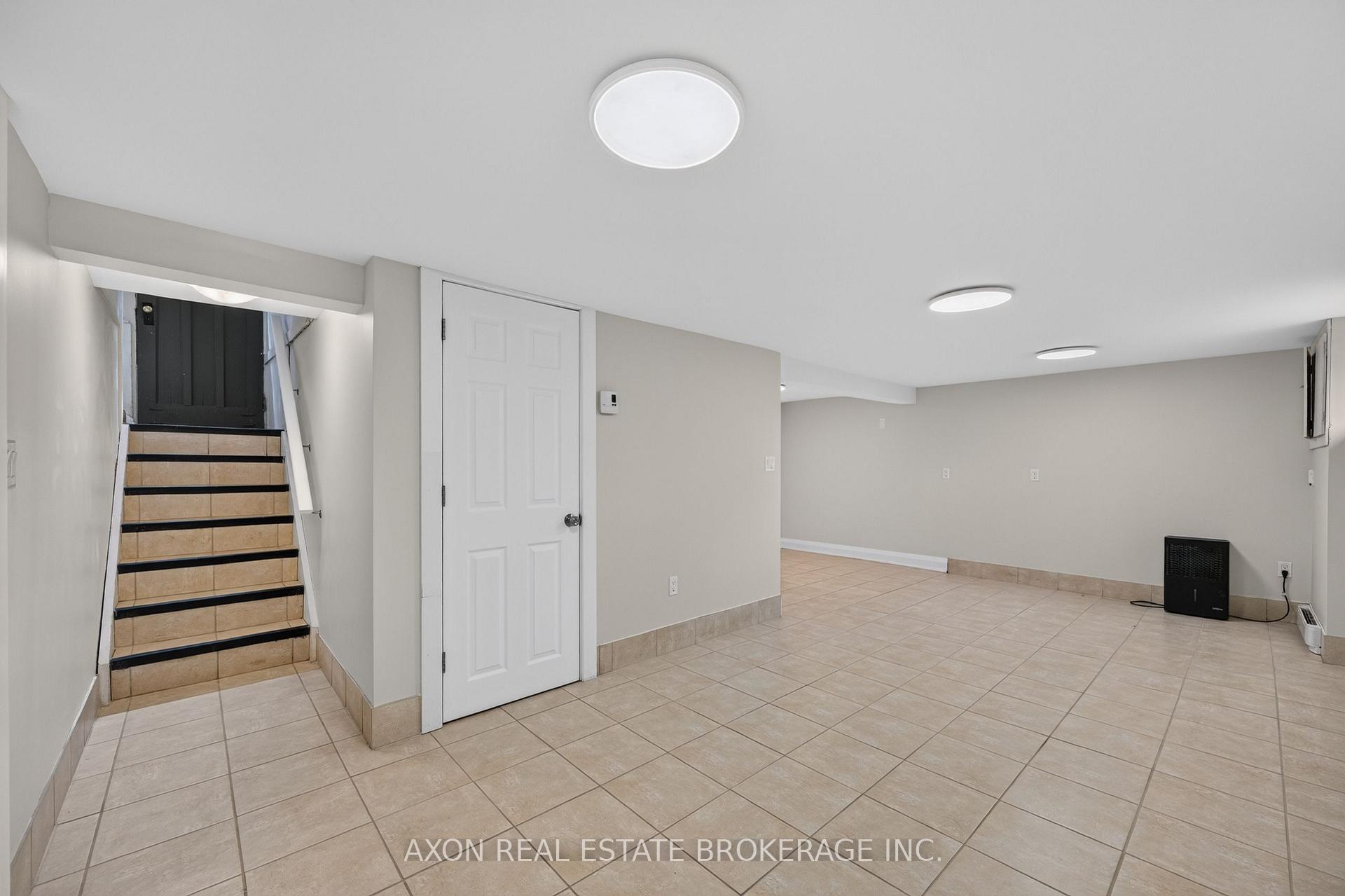 Photo 18 of 497 Alfred Street, Kingston, East of Sir John A. Blvd — HOMEH