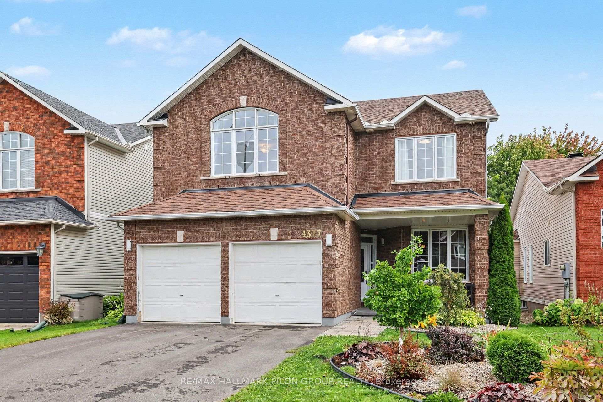 Photo of 4377 Rainforest Drive