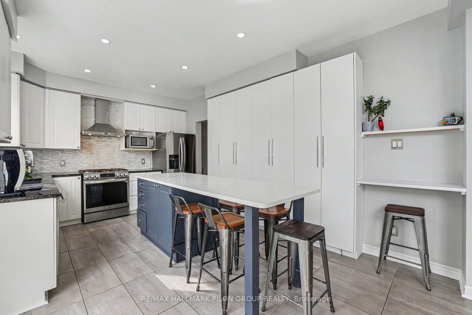 Photo 9 of 4377 Rainforest Drive, Ottawa, Riverside South/Gloucester Glen — HOMEH