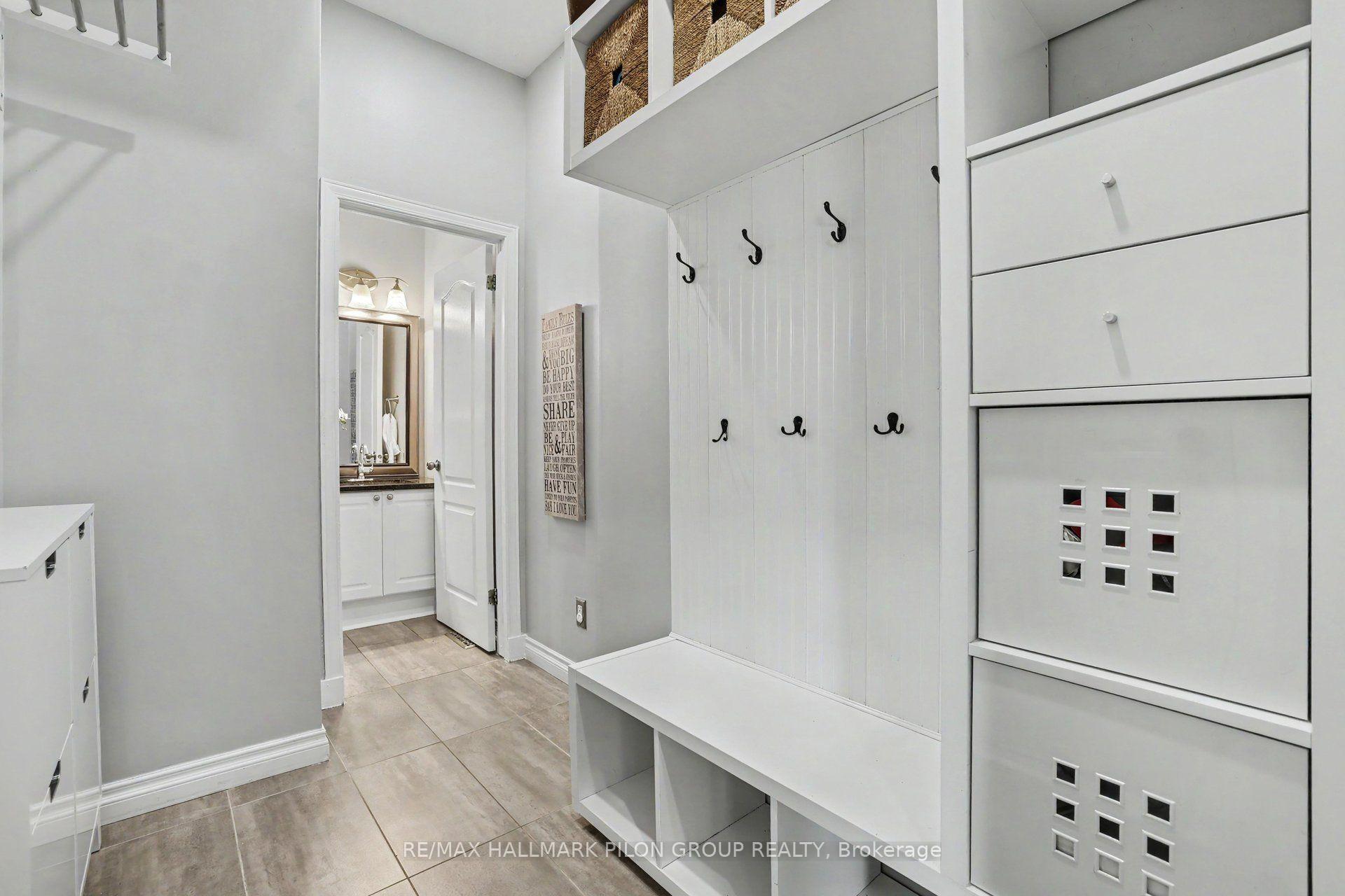 Photo 14 of 4377 Rainforest Drive, Ottawa, Riverside South/Gloucester Glen — HOMEH