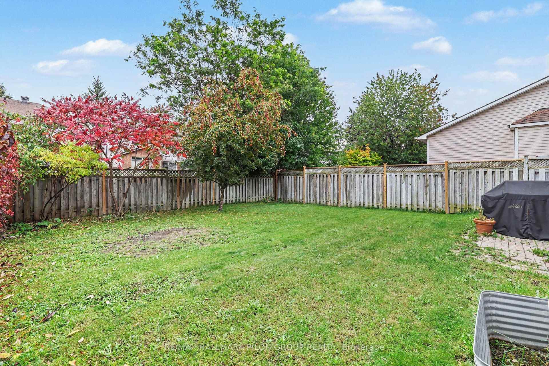 Photo 24 of 4377 Rainforest Drive, Ottawa, Riverside South/Gloucester Glen — HOMEH