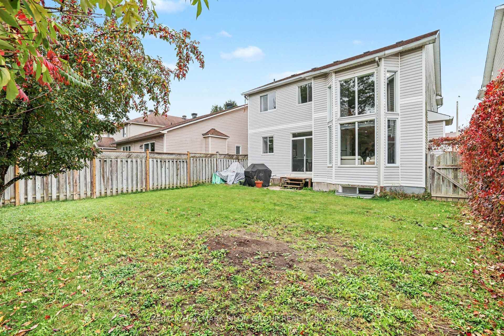 Photo 25 of 4377 Rainforest Drive, Ottawa, Riverside South/Gloucester Glen — HOMEH