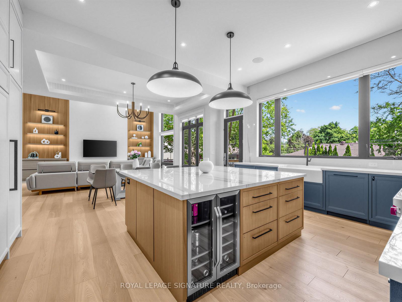Photo 13 of 73 Starlight Crescent, Richmond Hill, Mill Pond — HOMEH