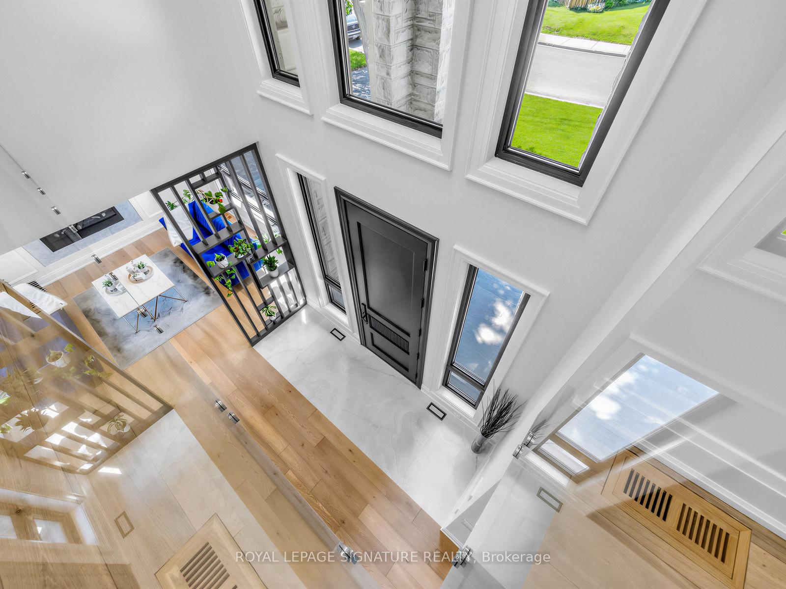 Photo 21 of 73 Starlight Crescent, Richmond Hill, Mill Pond — HOMEH