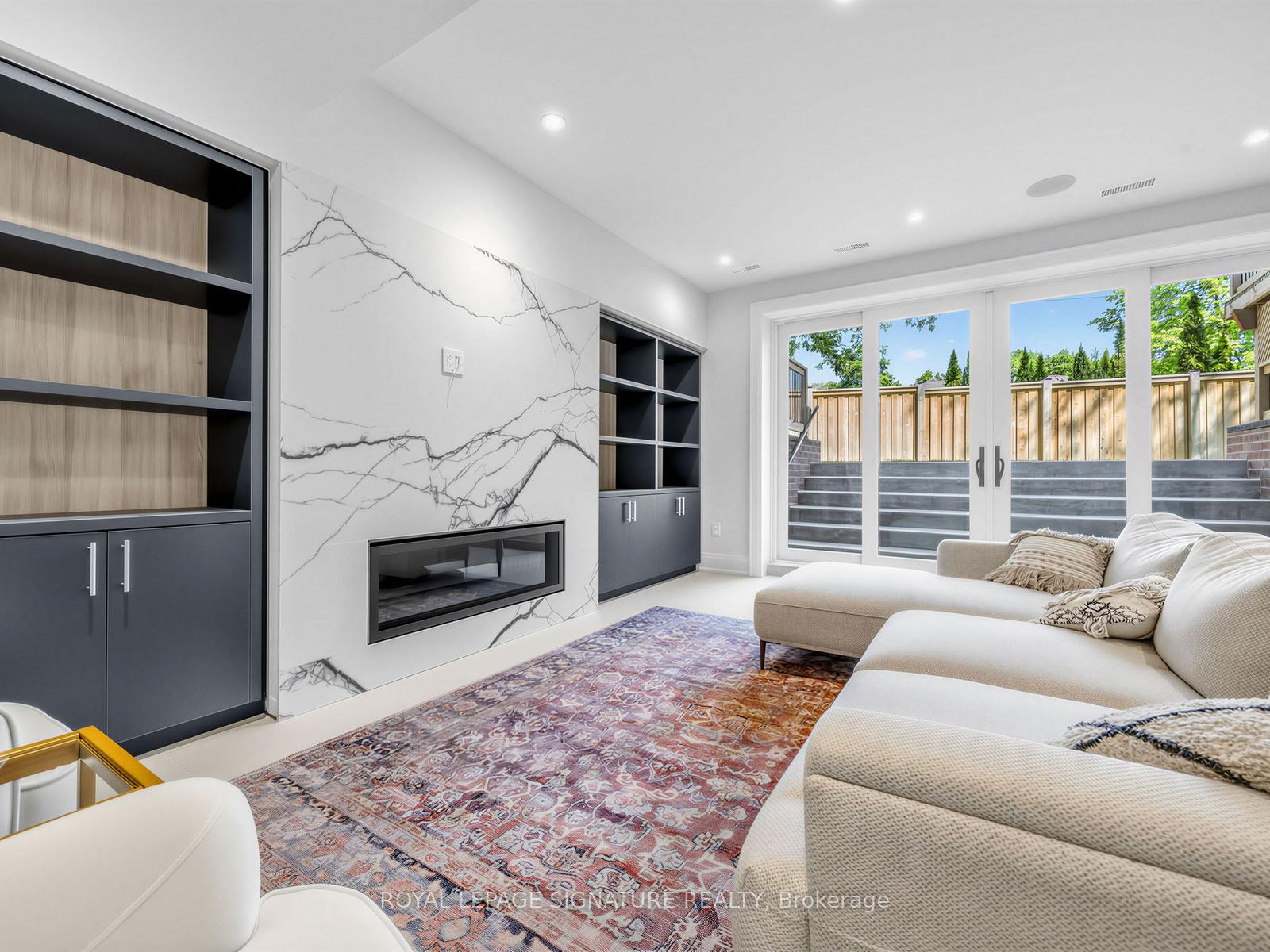 Photo 38 of 73 Starlight Crescent, Richmond Hill, Mill Pond — HOMEH