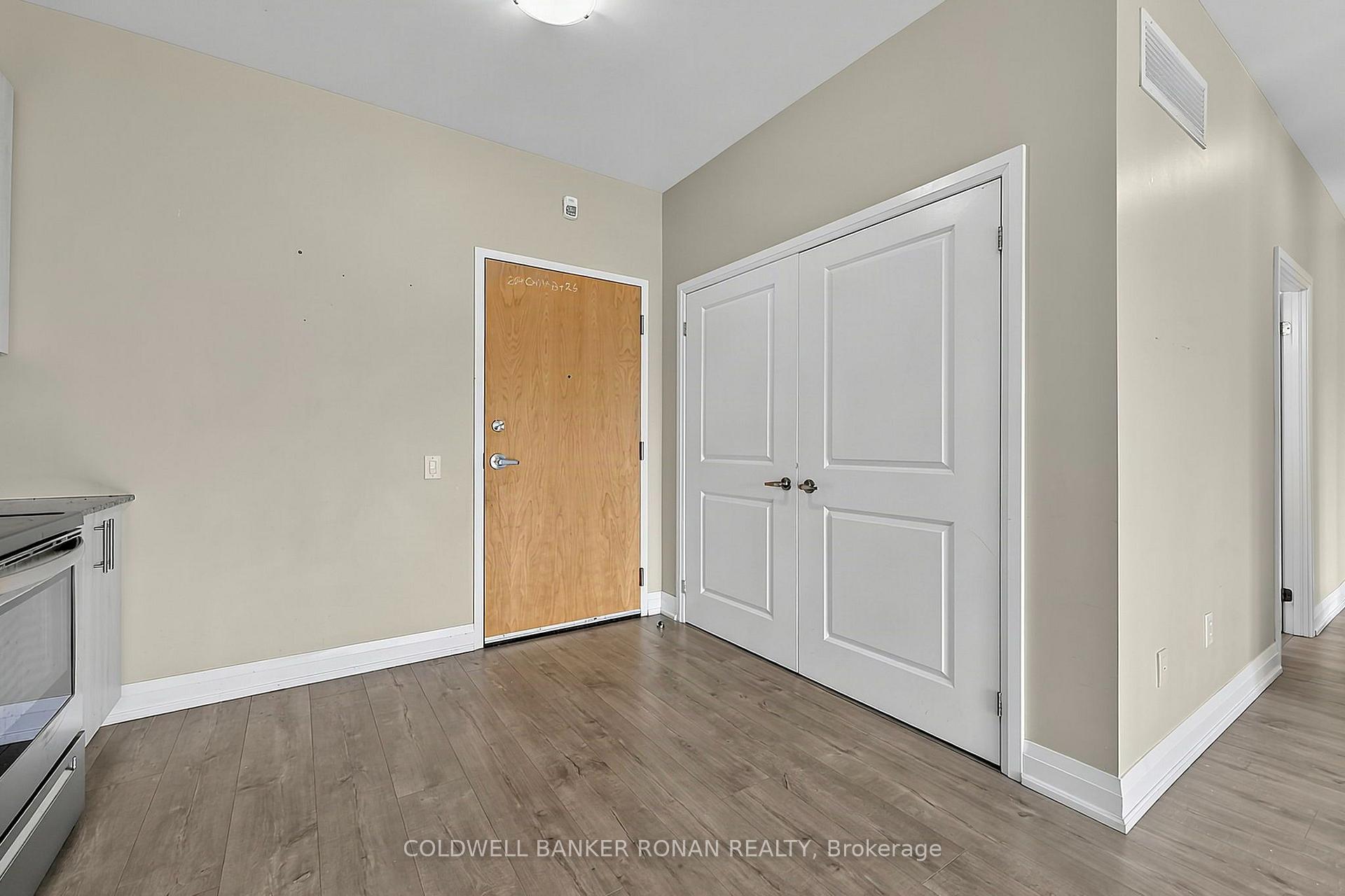 Photo 4 of Unit 502, 64 Queen Street S, New Tecumseth, Tottenham — HOMEH