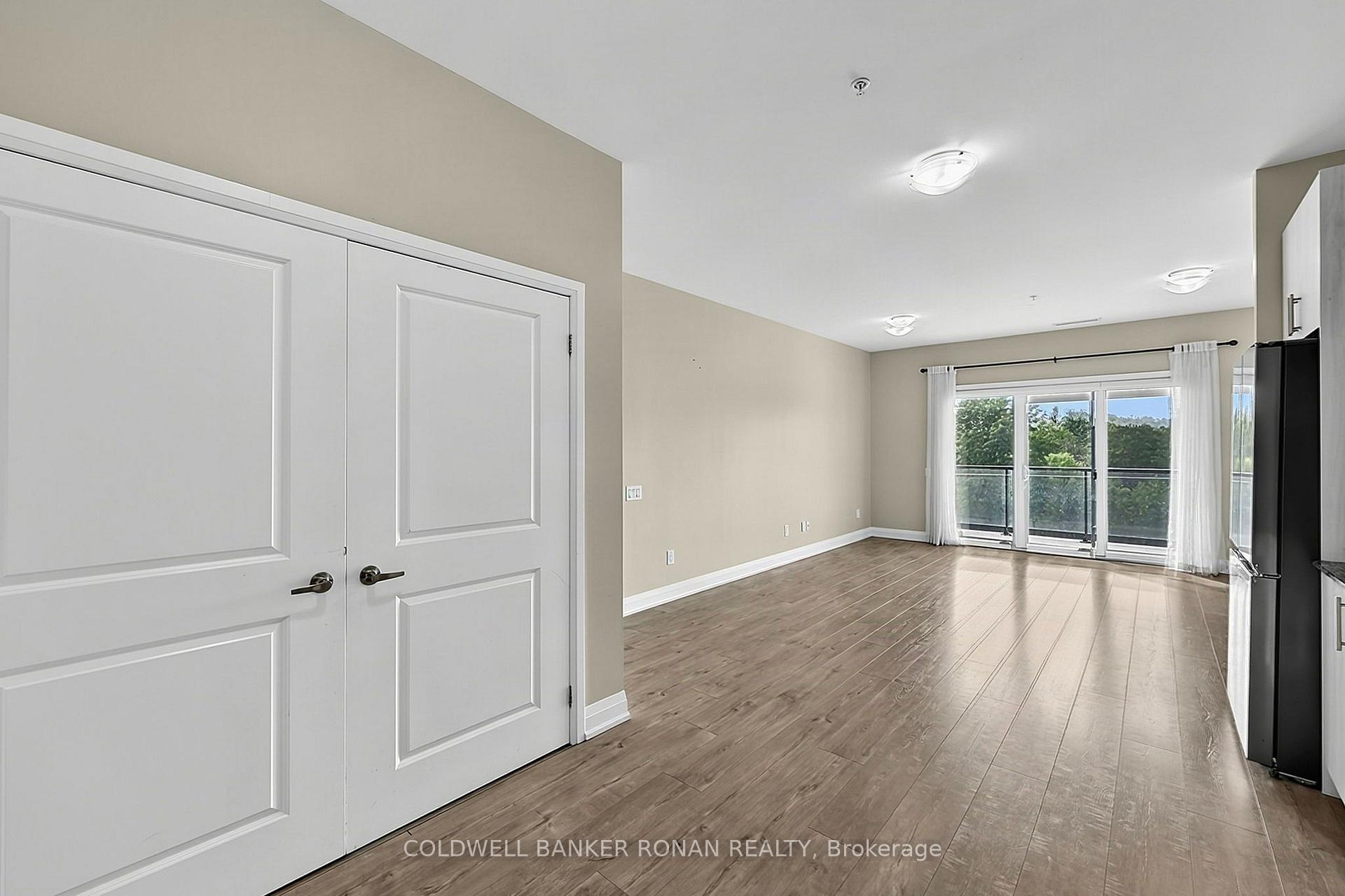 Photo 6 of Unit 502, 64 Queen Street S, New Tecumseth, Tottenham — HOMEH