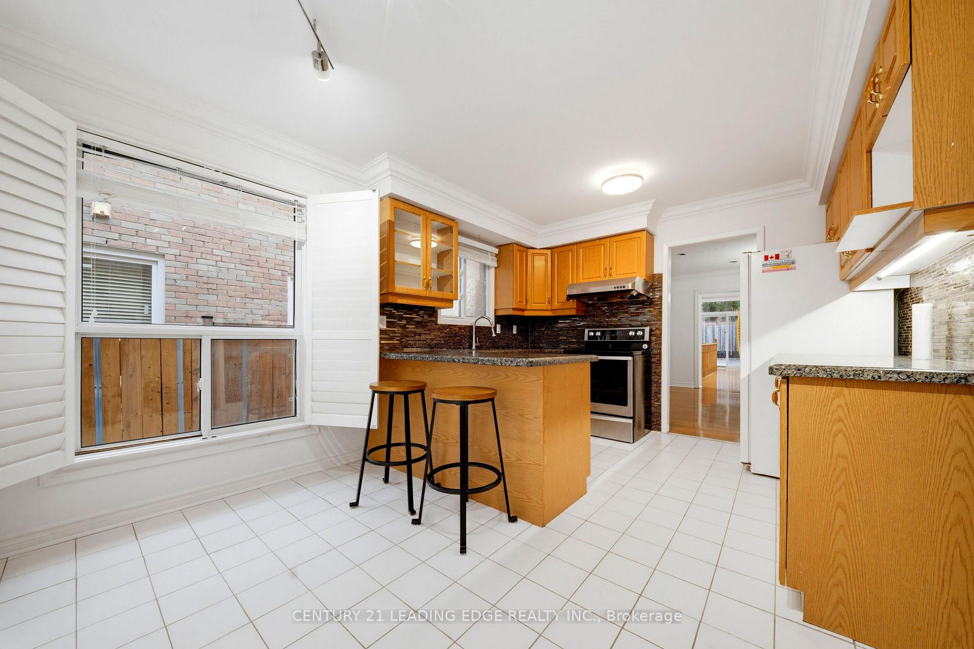 Photo 10 of Unit Main, 160 Galbraith Crescent, Markham, Milliken Mills East — HOMEH