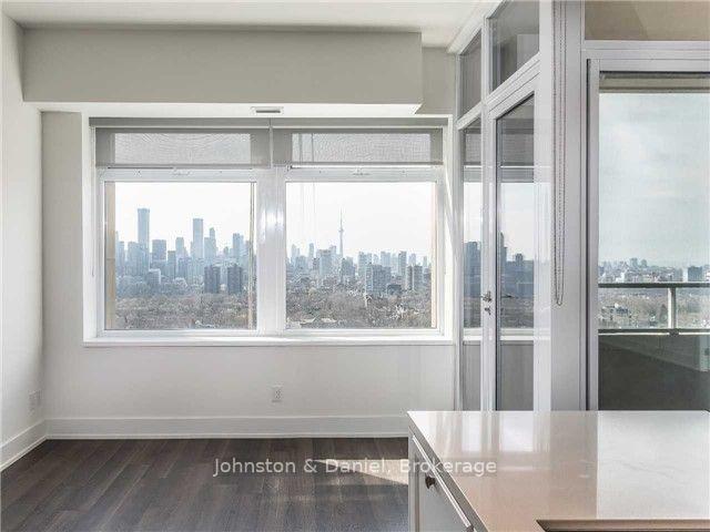 Photo 7 of Unit 1617, 111 St Clair Avenue W, Toronto, Yonge-St. Clair — HOMEH