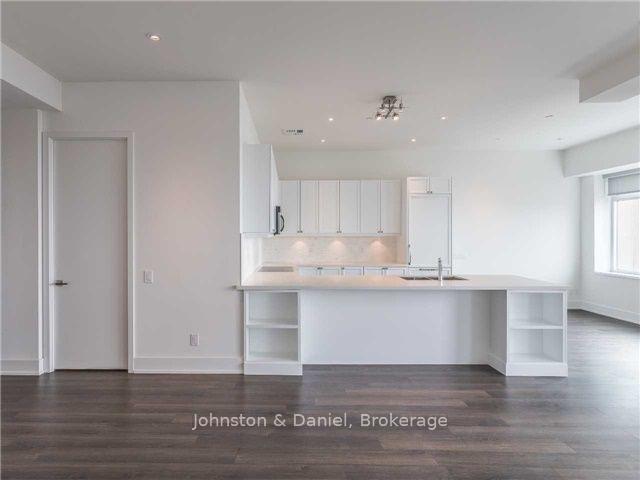 Photo 10 of Unit 1617, 111 St Clair Avenue W, Toronto, Yonge-St. Clair — HOMEH