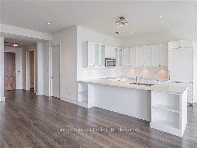 Photo 11 of Unit 1617, 111 St Clair Avenue W, Toronto, Yonge-St. Clair — HOMEH