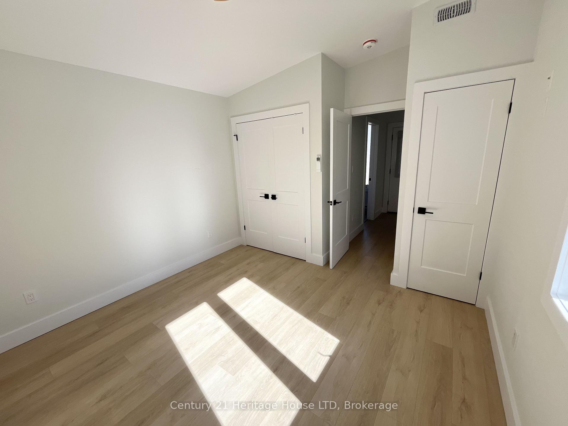 Photo 14 of 26B Valley Road, St. Catharines, Rykert/Vansickle — HOMEH