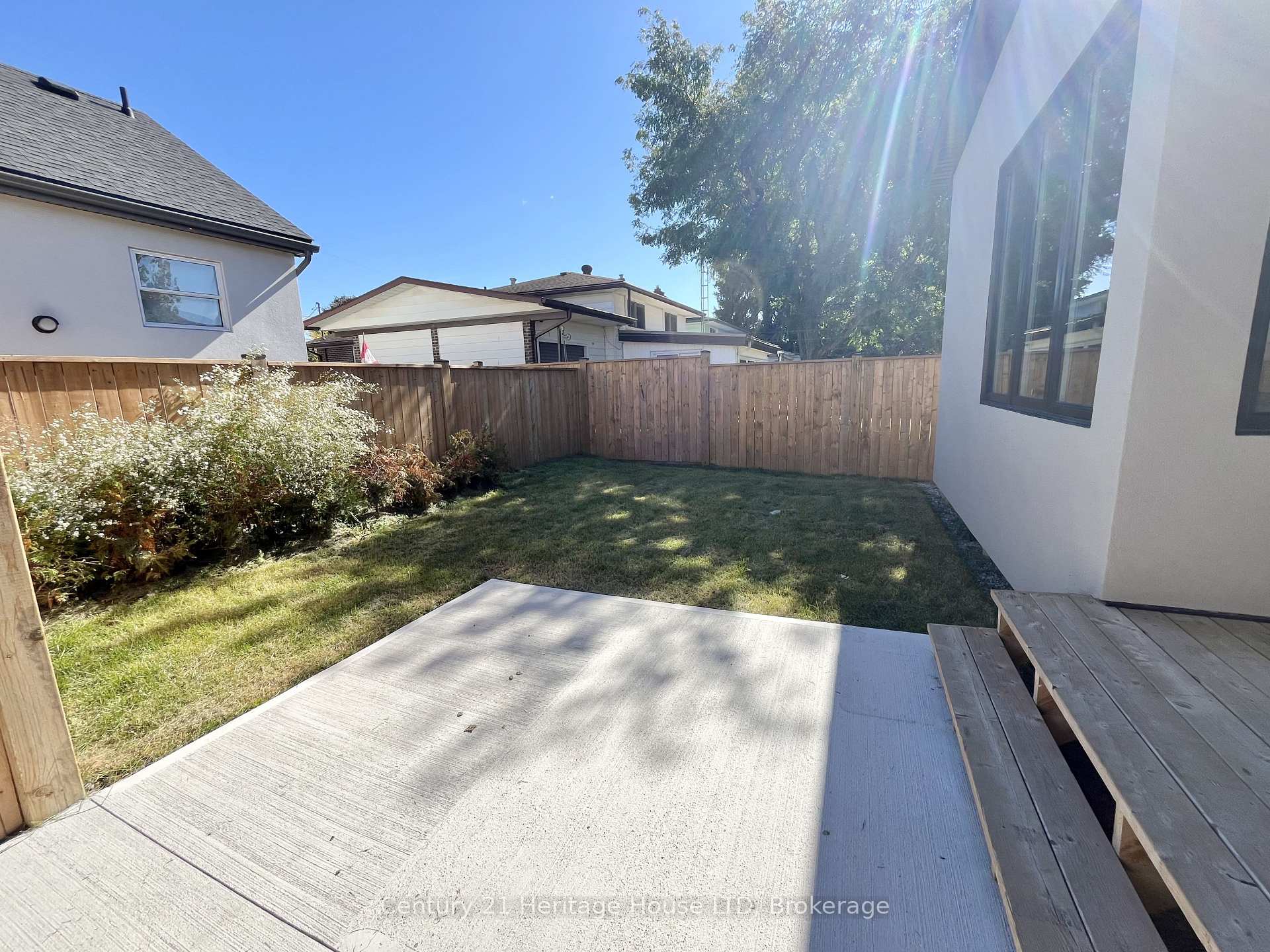 Photo 16 of 26B Valley Road, St. Catharines, Rykert/Vansickle — HOMEH
