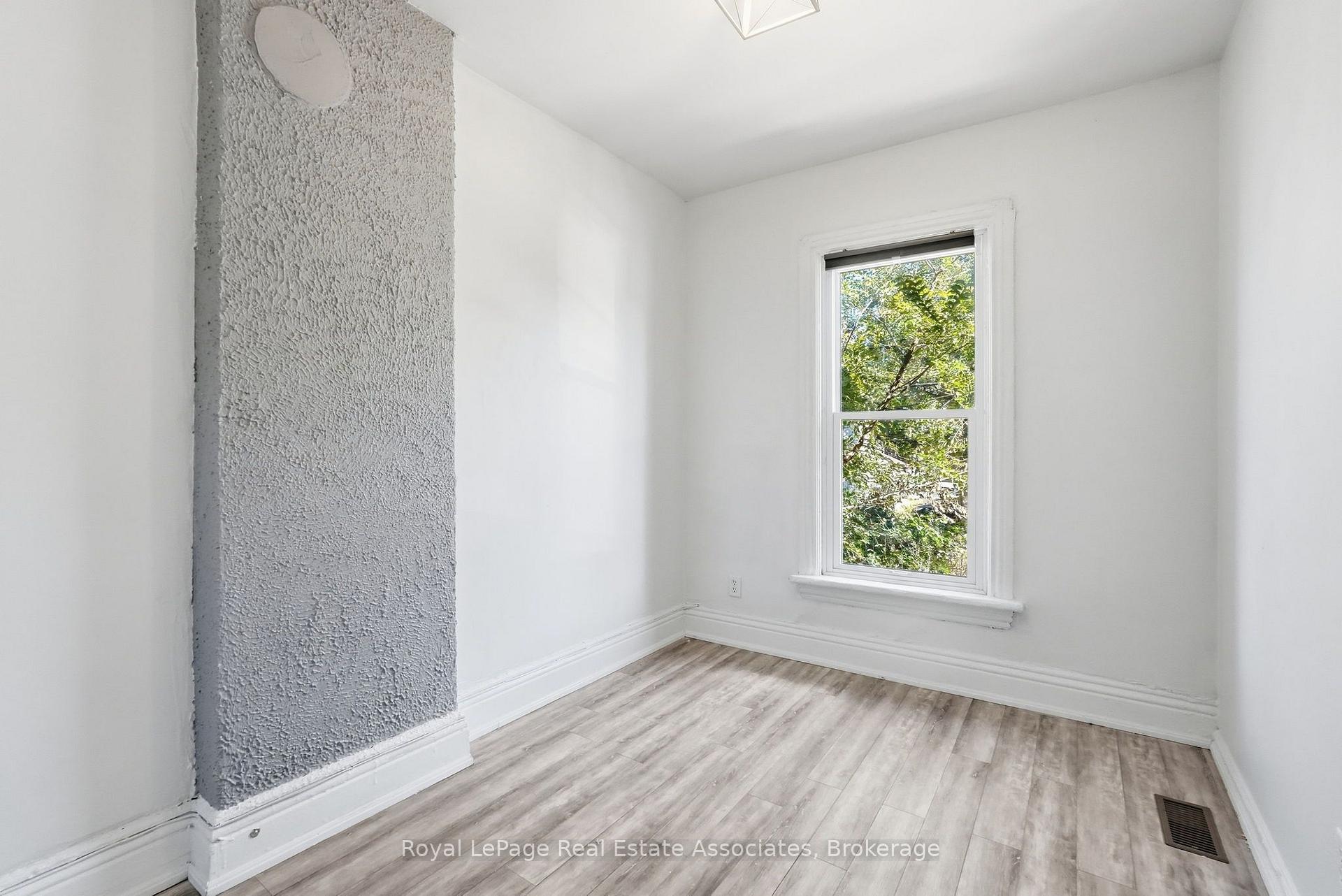 Photo 15 of Unit 2, 51 Wellington Street N, Hamilton, Beasley — HOMEH