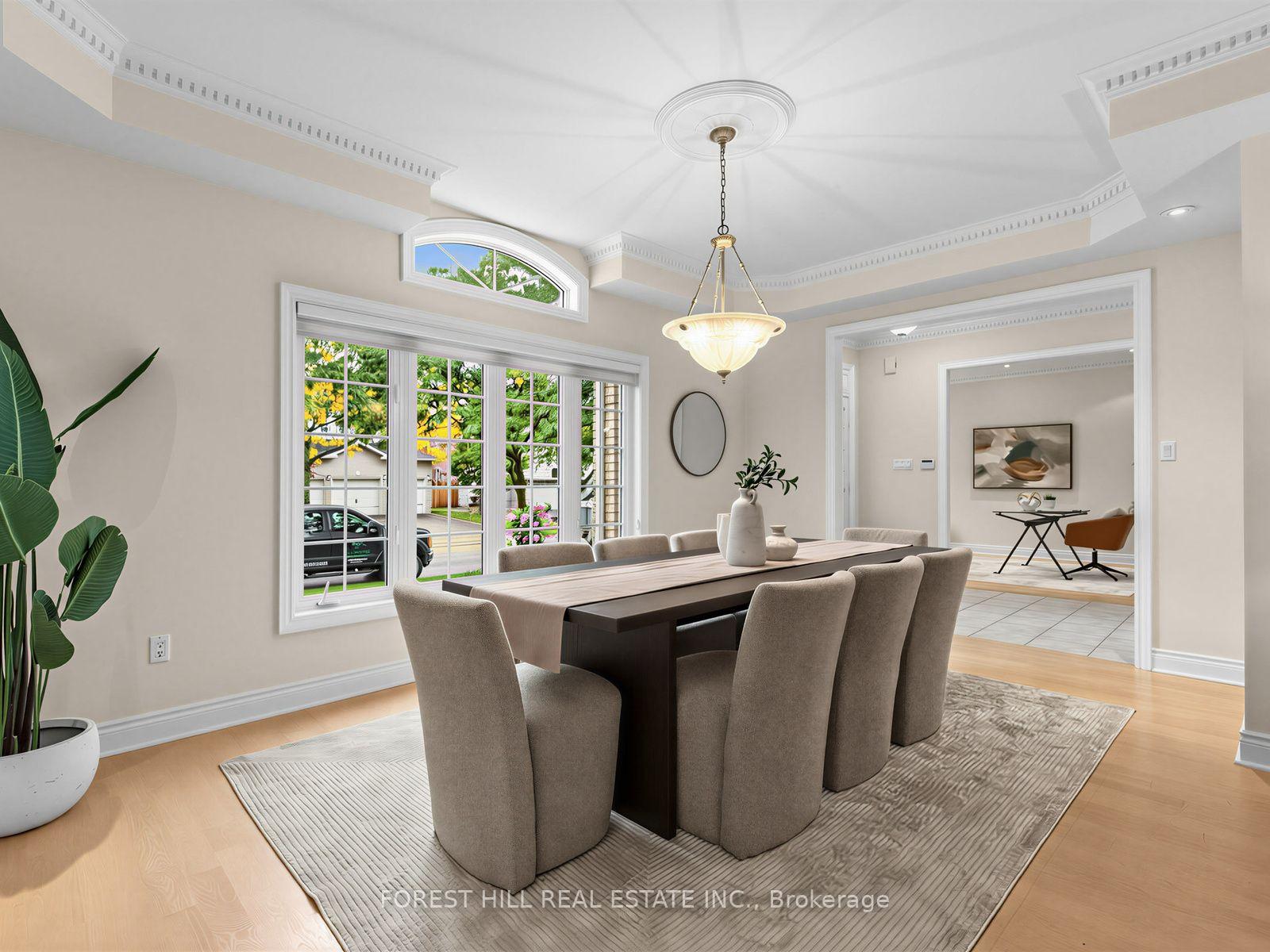 Photo 8 of 104 Sanibel Crescent, Vaughan, Uplands — HOMEH
