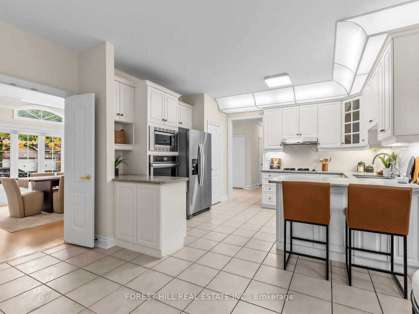 Photo 17 of 104 Sanibel Crescent, Vaughan, Uplands — HOMEH
