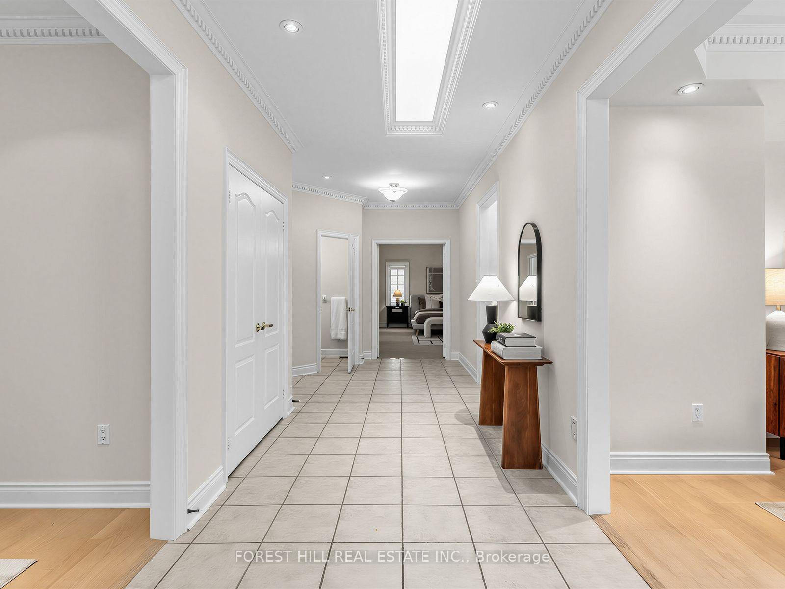 Photo 25 of 104 Sanibel Crescent, Vaughan, Uplands — HOMEH