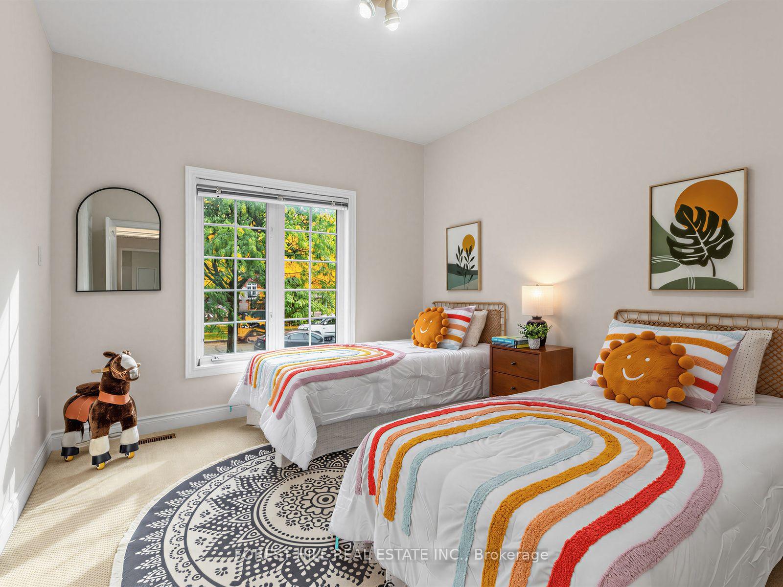Photo 32 of 104 Sanibel Crescent, Vaughan, Uplands — HOMEH