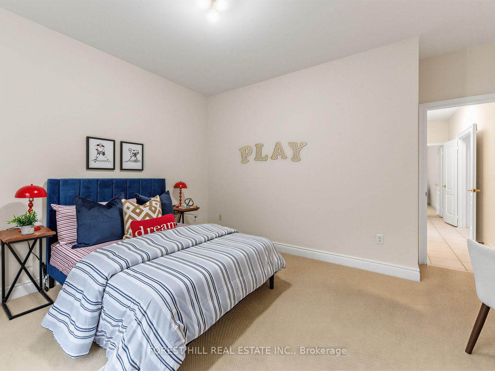 Photo 35 of 104 Sanibel Crescent, Vaughan, Uplands — HOMEH