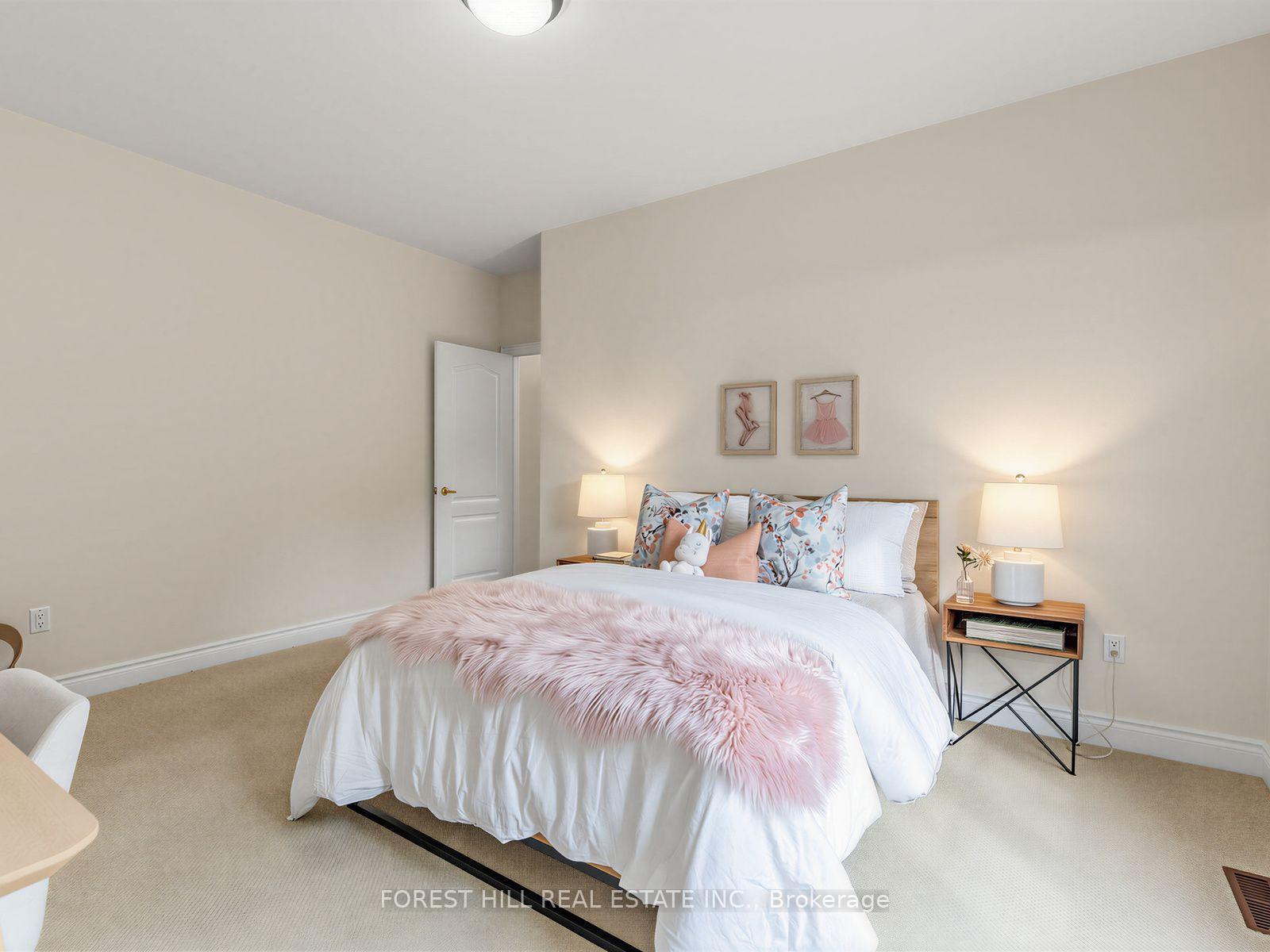 Photo 39 of 104 Sanibel Crescent, Vaughan, Uplands — HOMEH