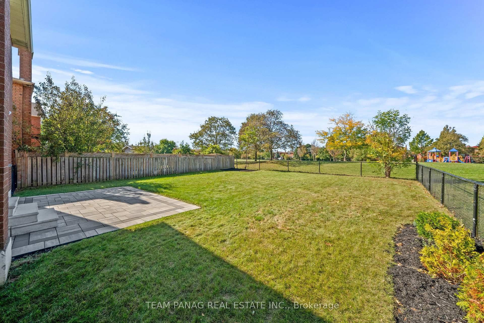 Photo 38 of 42 Kingknoll Drive, Brampton, Fletcher's Creek South — HOMEH
