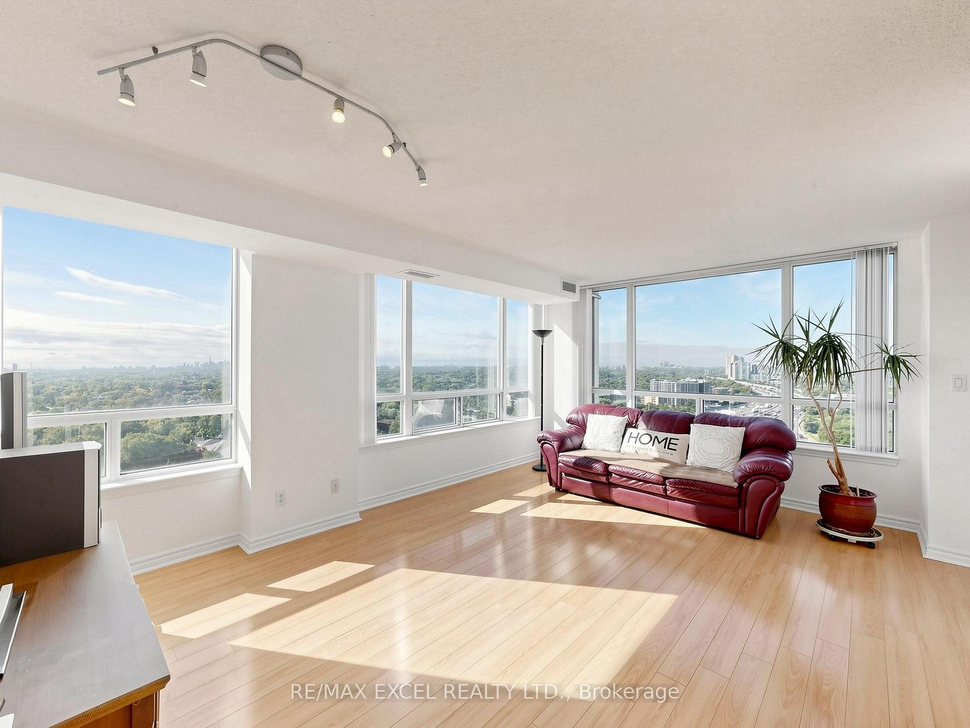 Photo 9 of Unit 2010, 1 Rean Drive, North York, Bayview Village — HOMEH