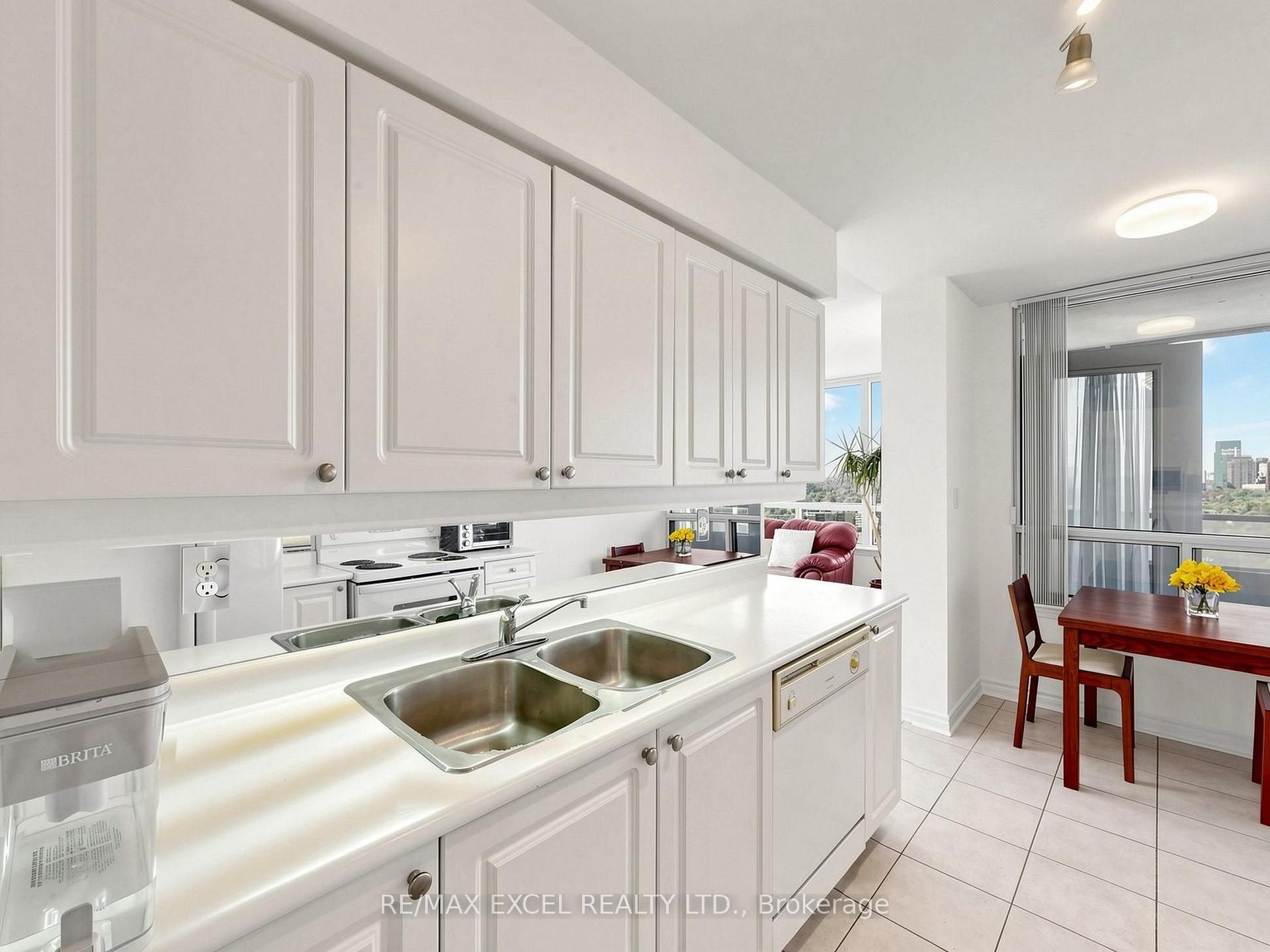 Photo 15 of Unit 2010, 1 Rean Drive, North York, Bayview Village — HOMEH