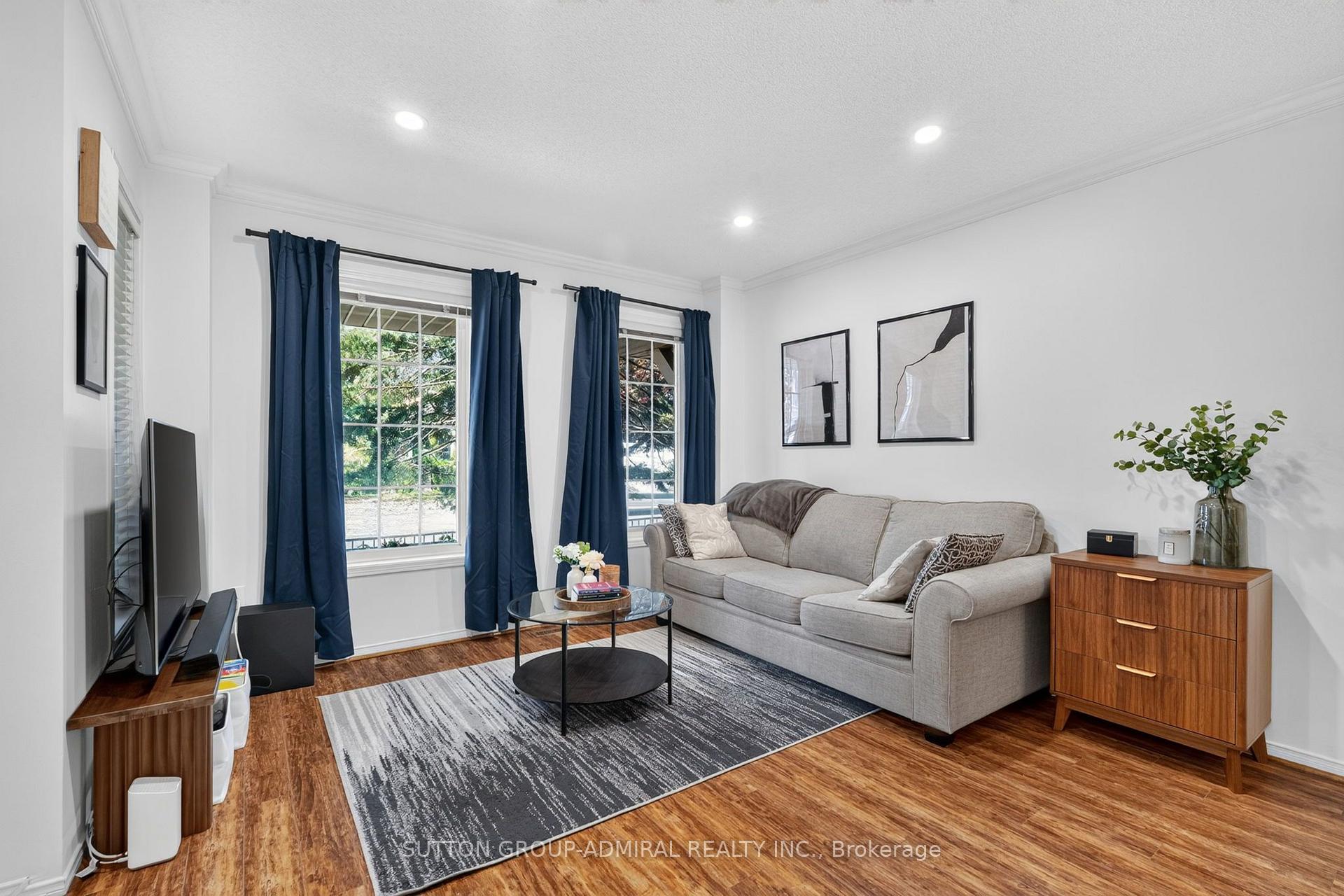 Photo 4 of 359 John West Way, Aurora, Bayview Wellington — HOMEH