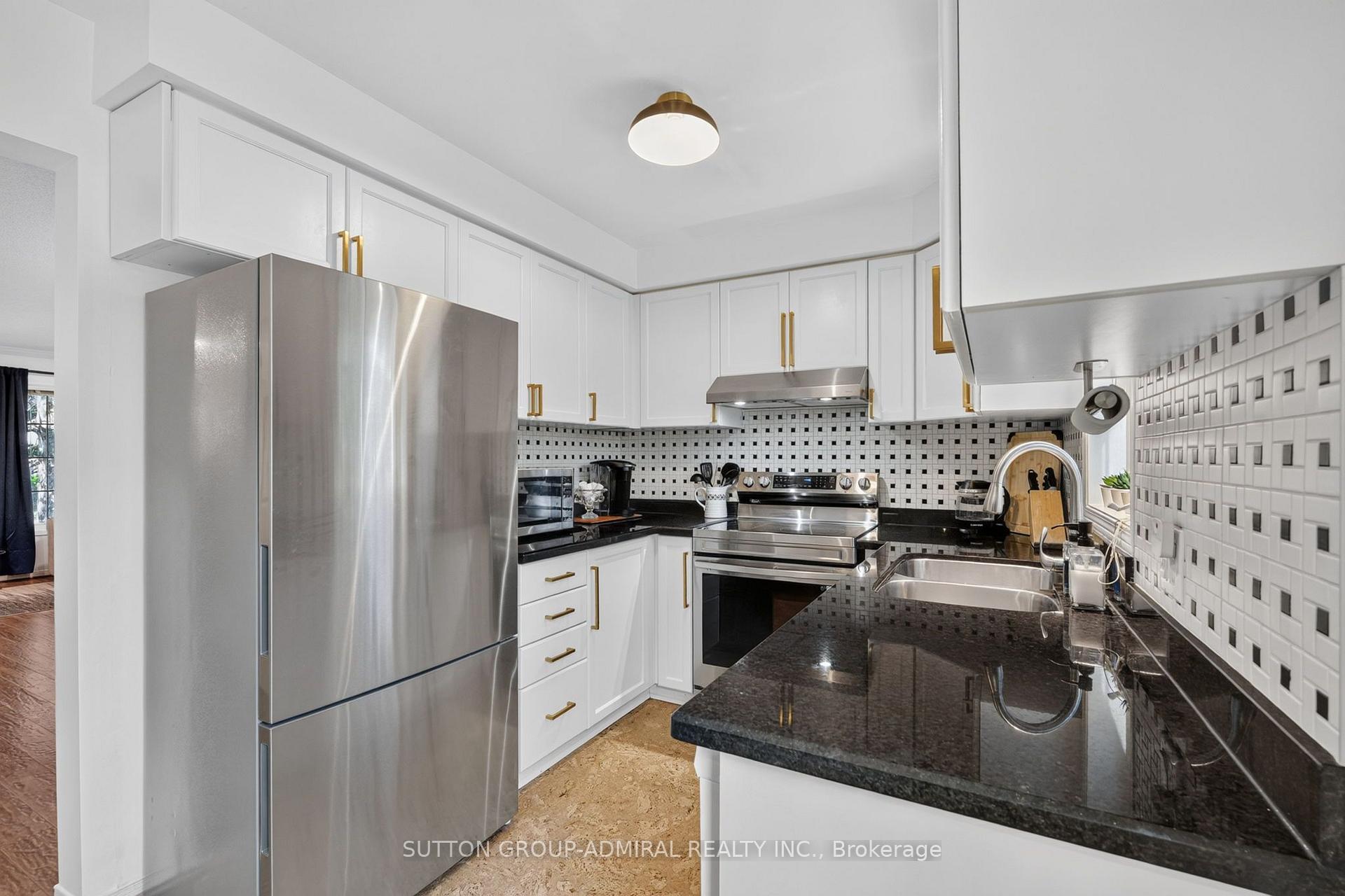 Photo 11 of 359 John West Way, Aurora, Bayview Wellington — HOMEH