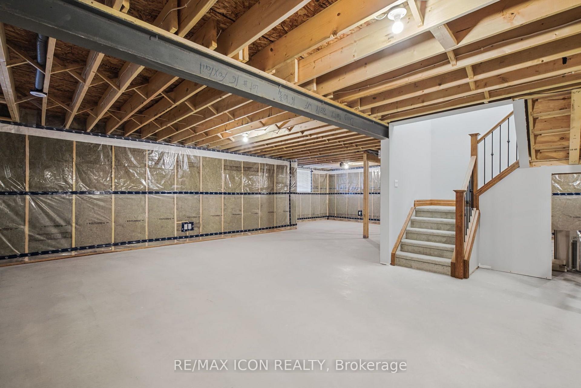 Photo 15 of 32 Foxtail Lane, St. Thomas — HOMEH