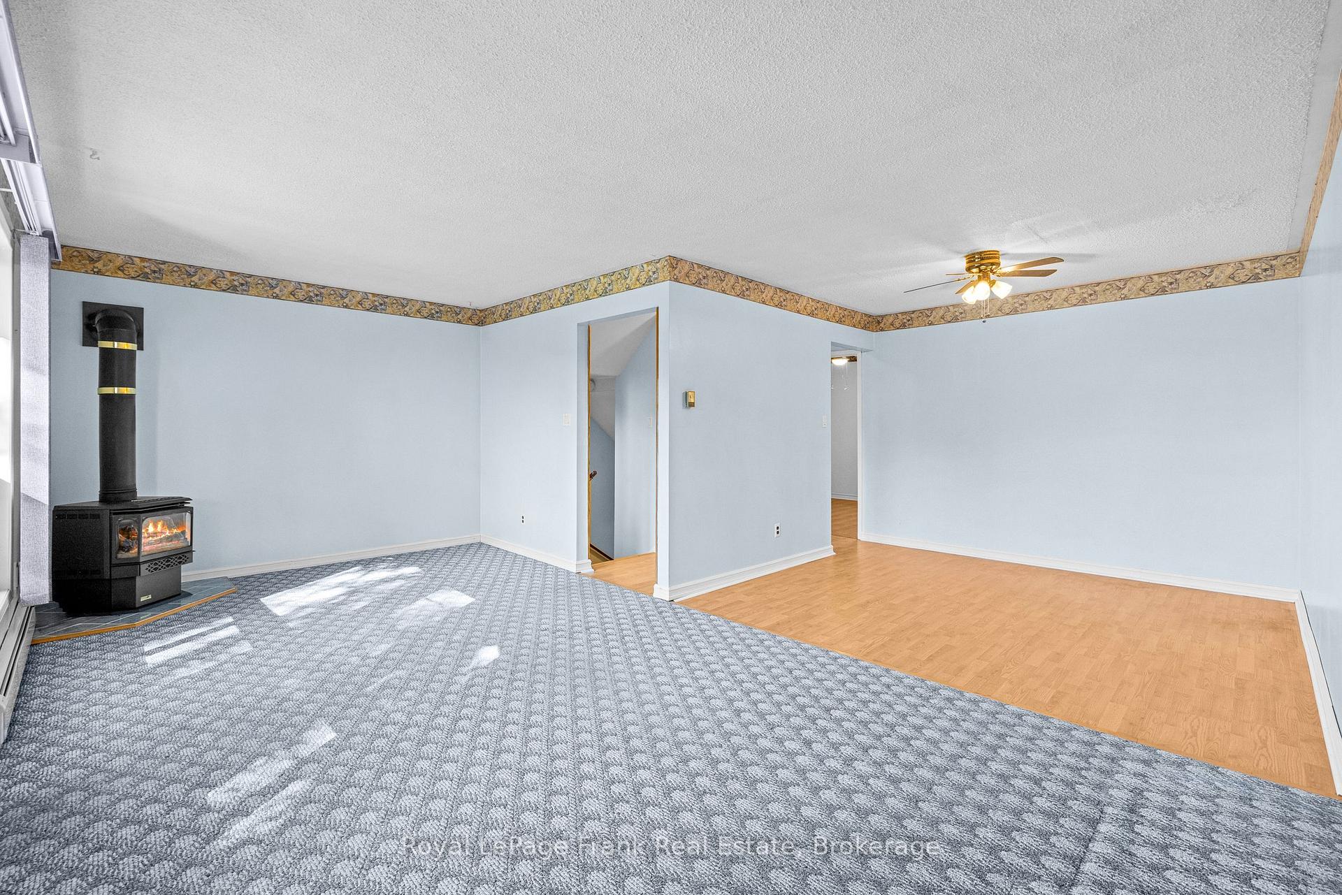 Photo 10 of Unit 28, 18 Reygate Court, Ajax, South East — HOMEH