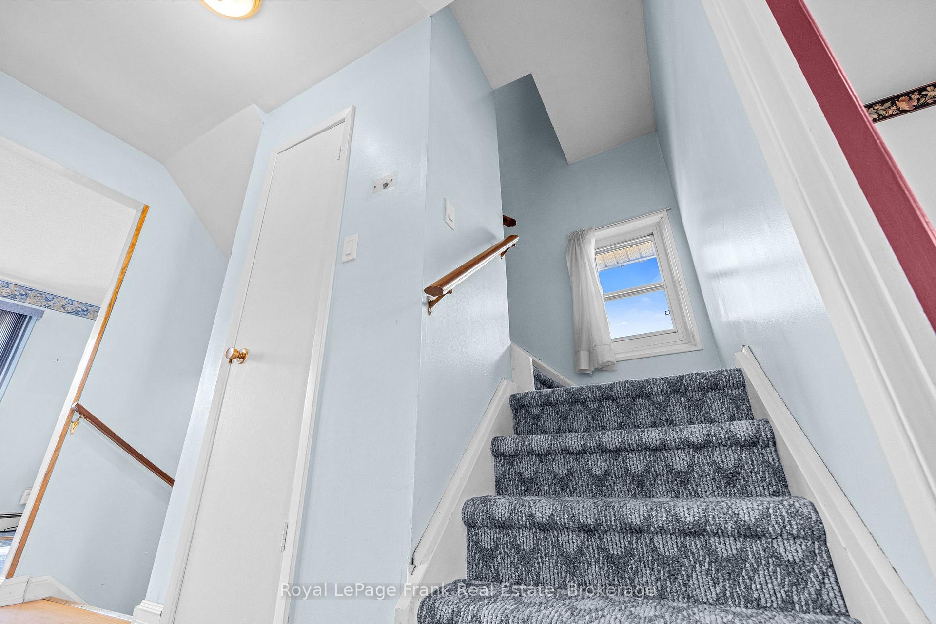 Photo 16 of Unit 28, 18 Reygate Court, Ajax, South East — HOMEH