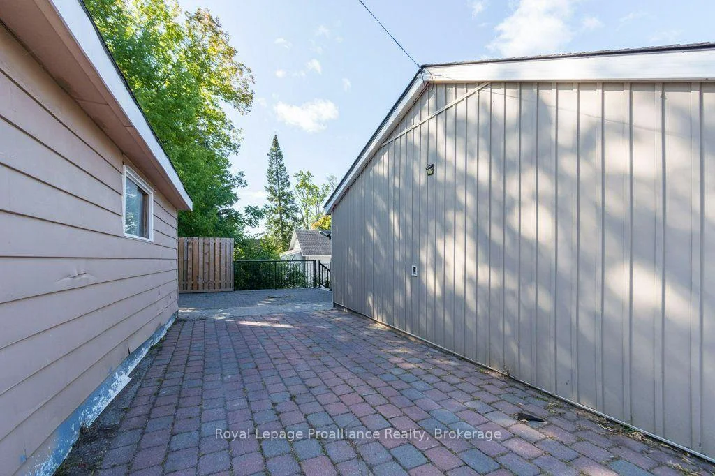 Photo 74 of 95 Grier Street, Belleville, Belleville Ward — HOMEH