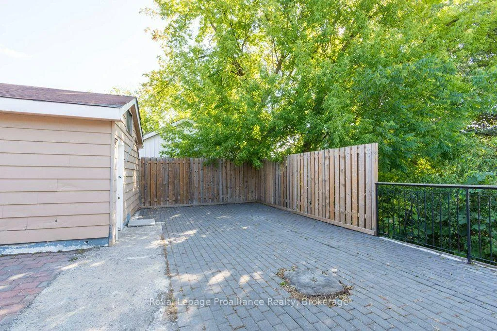 Photo 77 of 95 Grier Street, Belleville, Belleville Ward — HOMEH