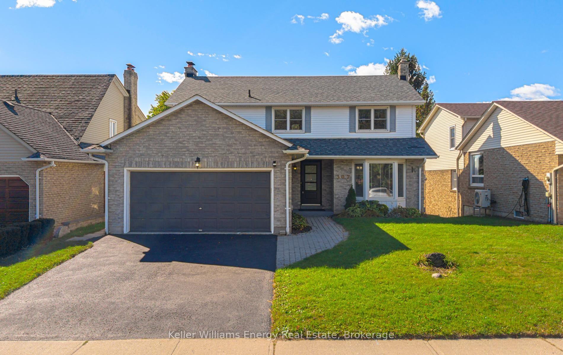 Front of 307 Prince Of Wales Drive